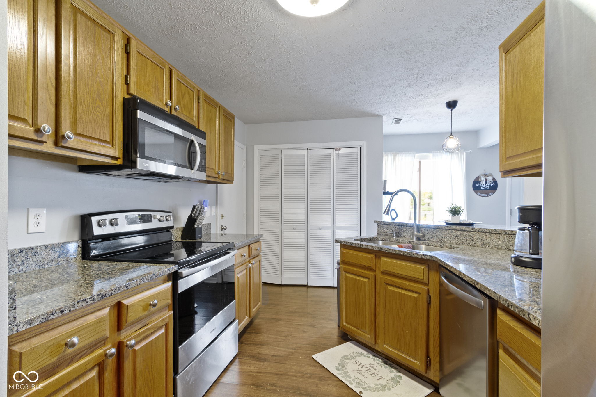 11803 Shannon Pointe Road