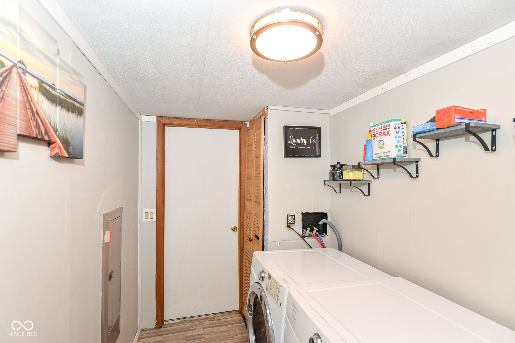 310 E Log Street