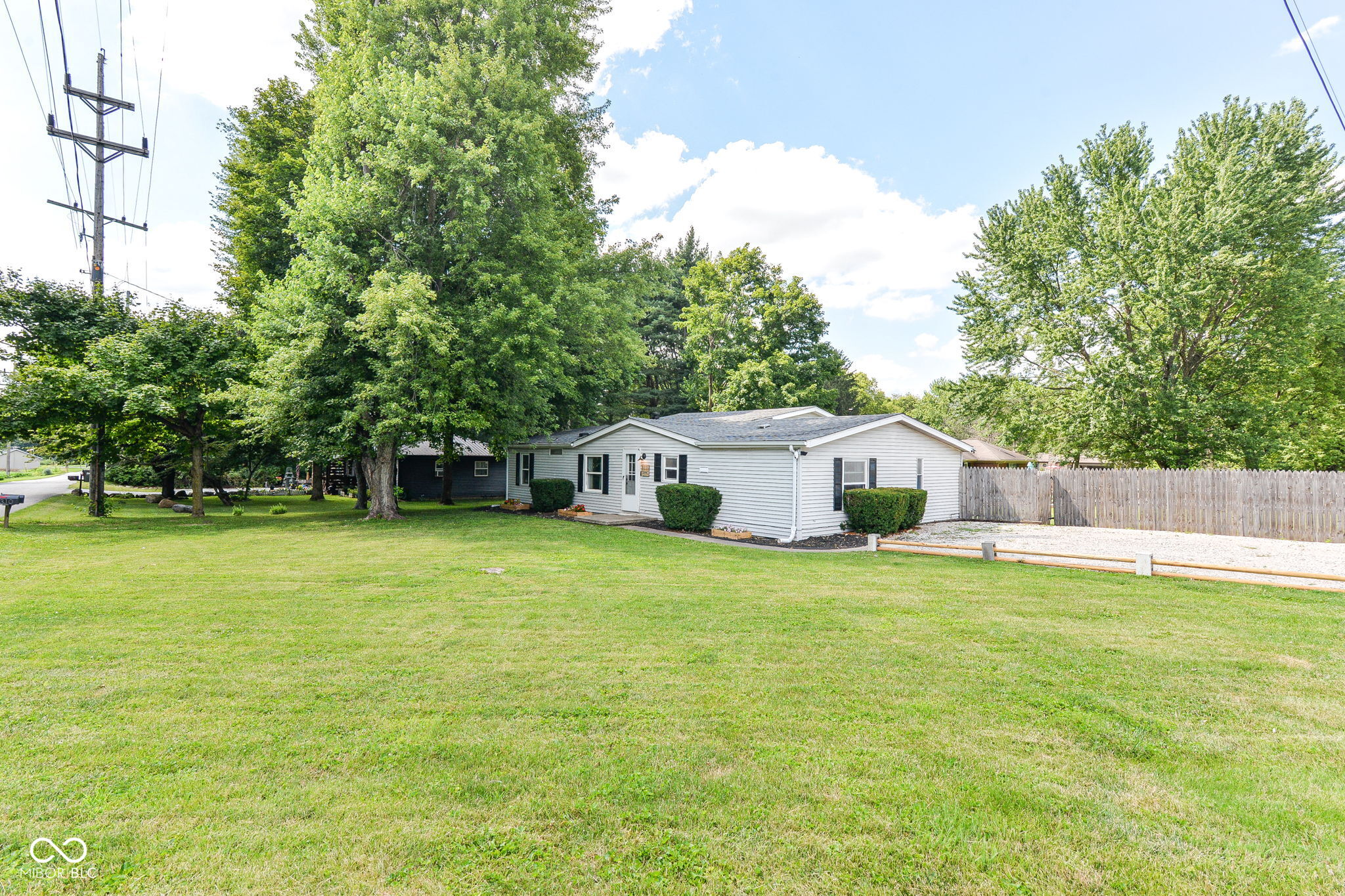 310 E Log Street