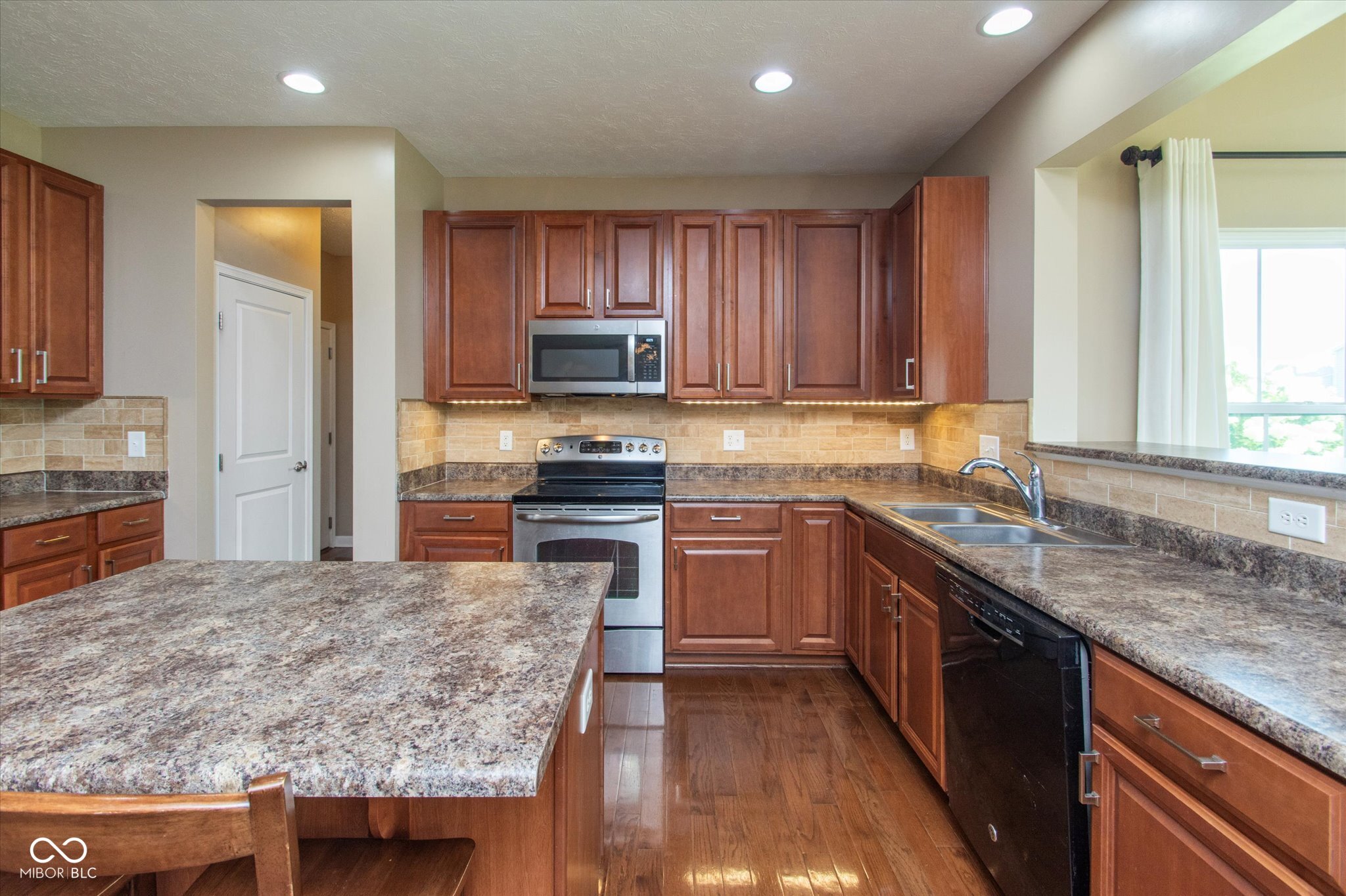 11923 Mannings Pass