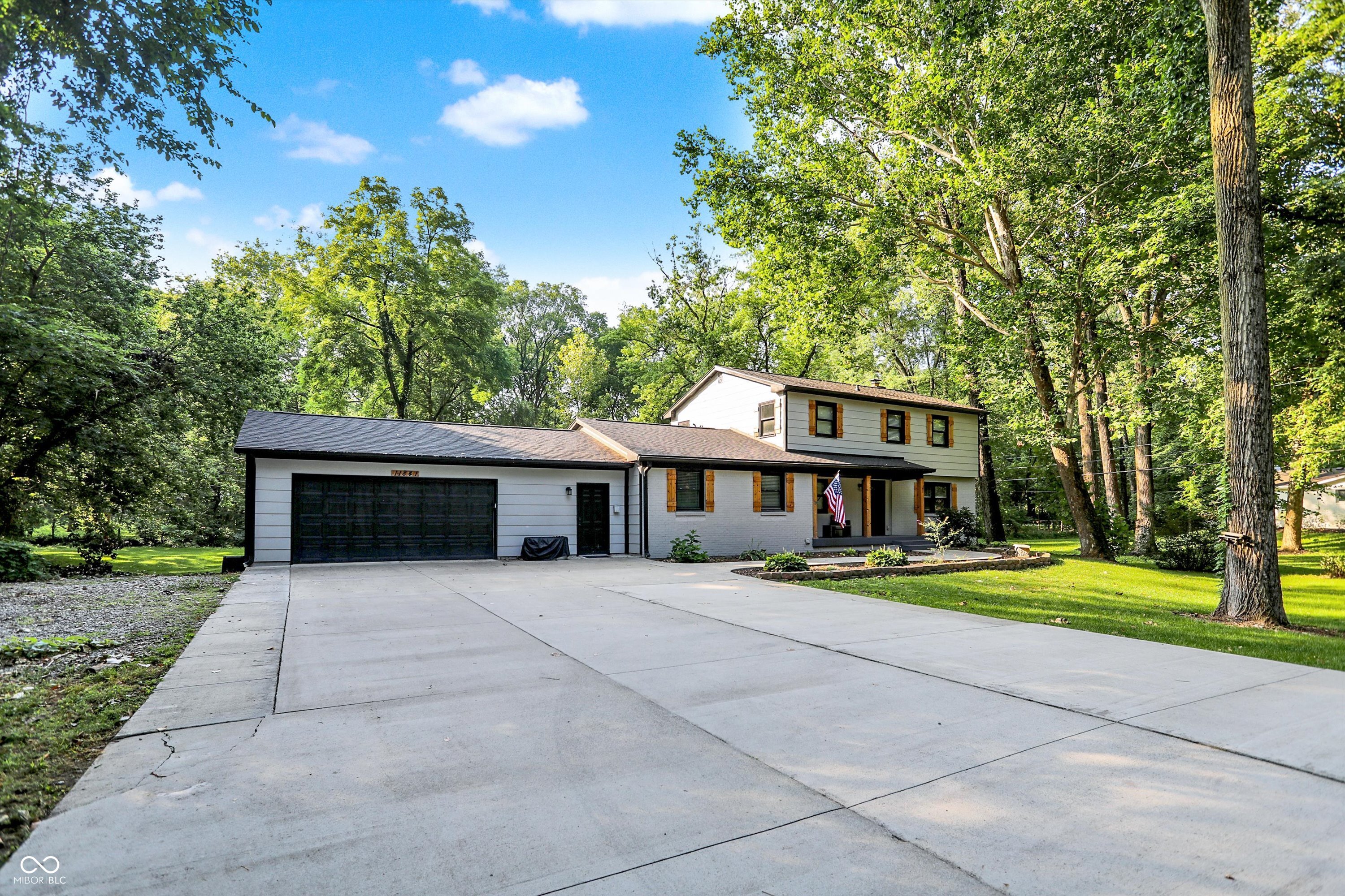 11841 Pebble Brook Lane