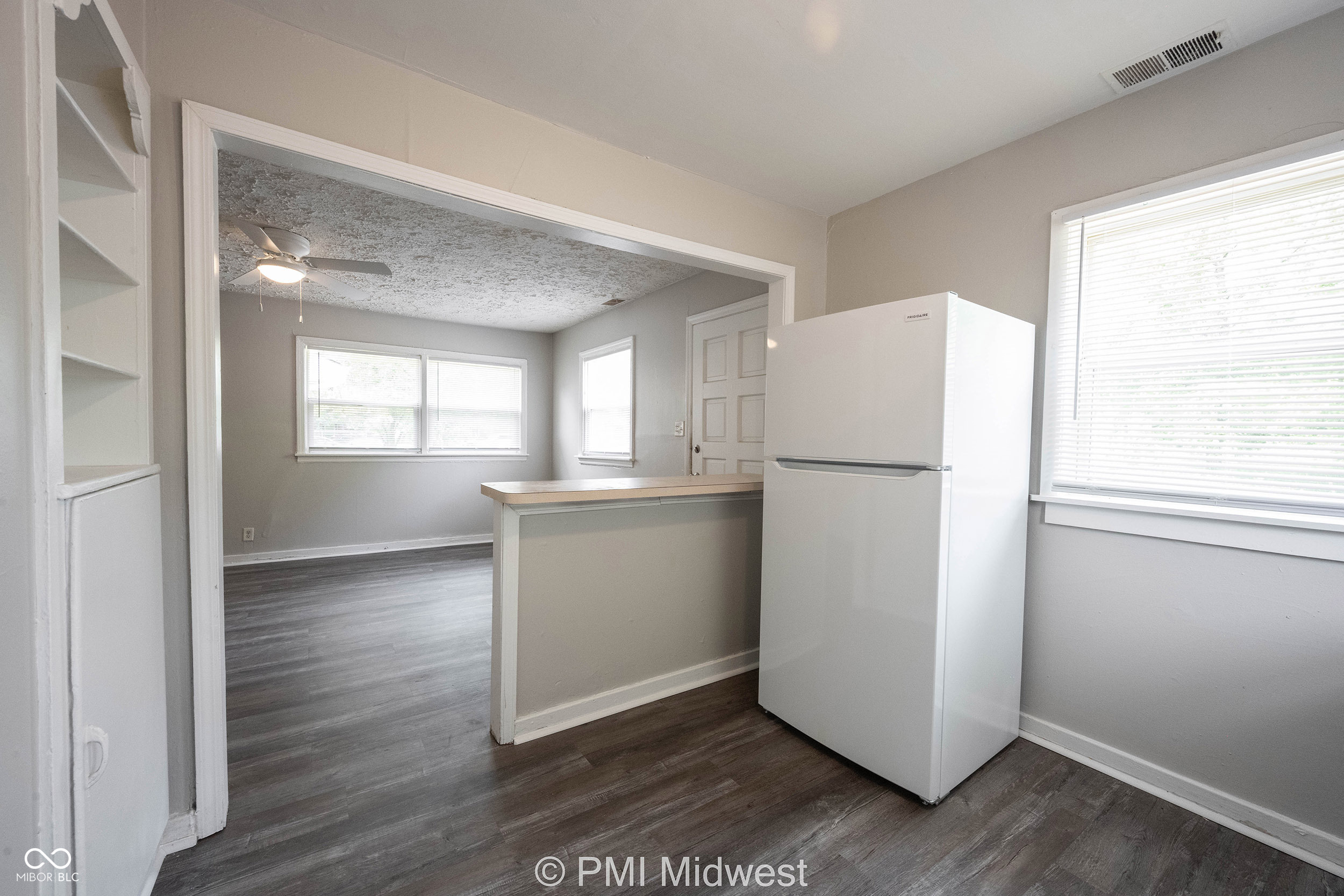 6101 Nimitz Drive