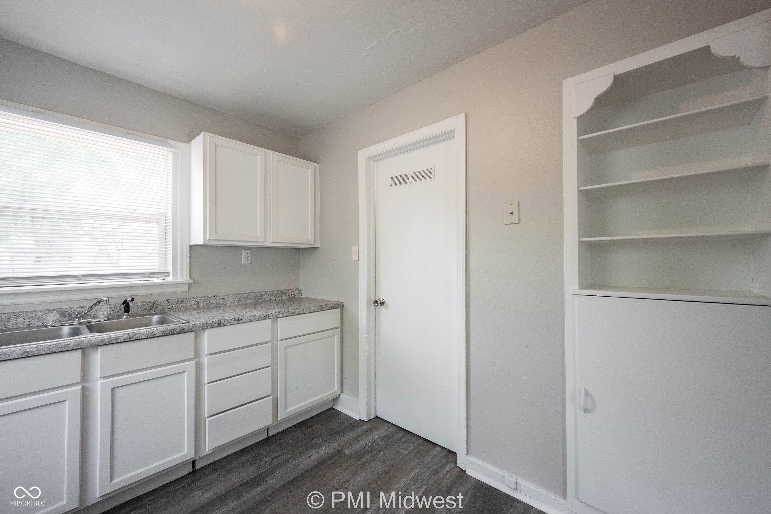 6101 Nimitz Drive