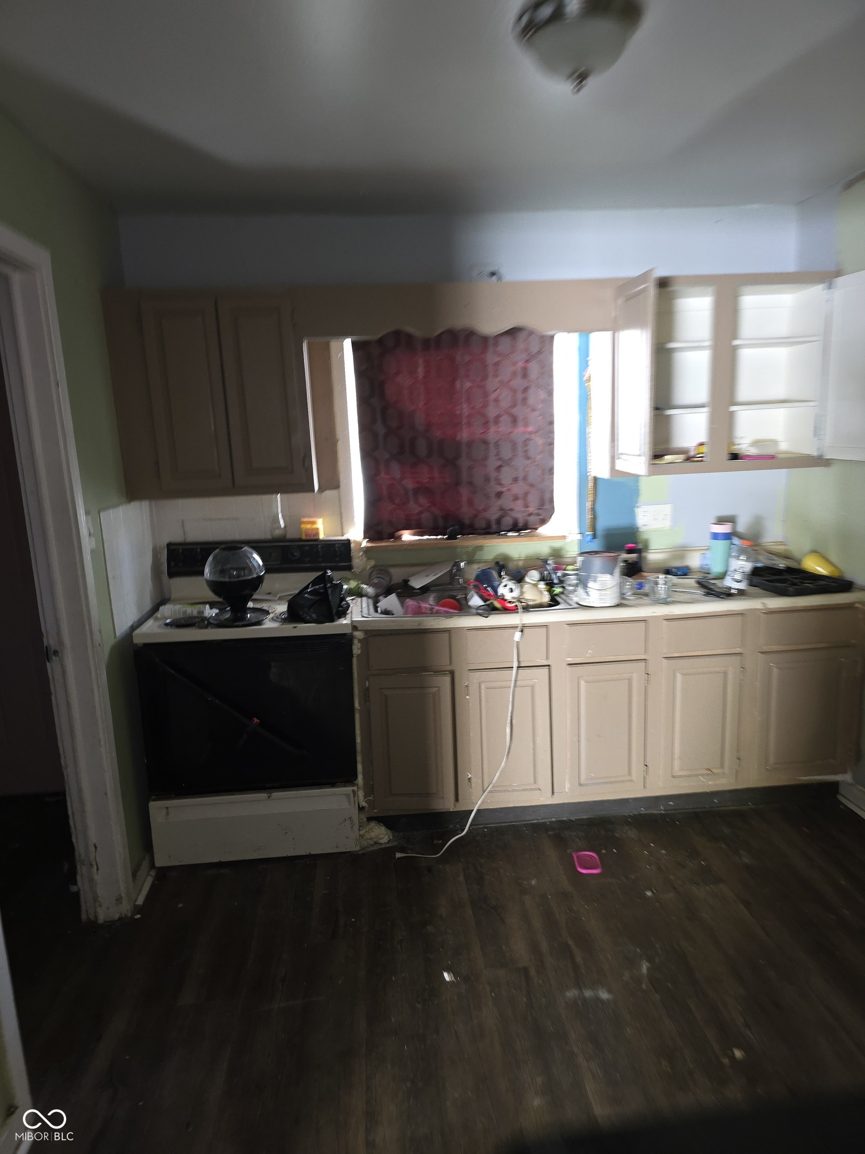6101 Nimitz Drive
