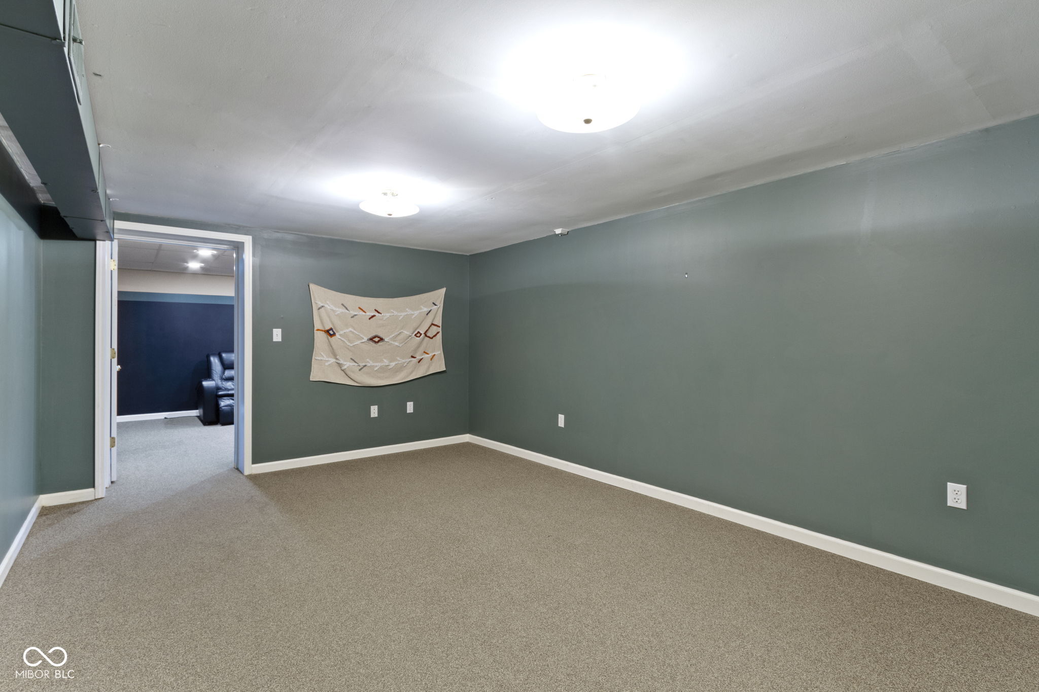 5420 Roxbury Road