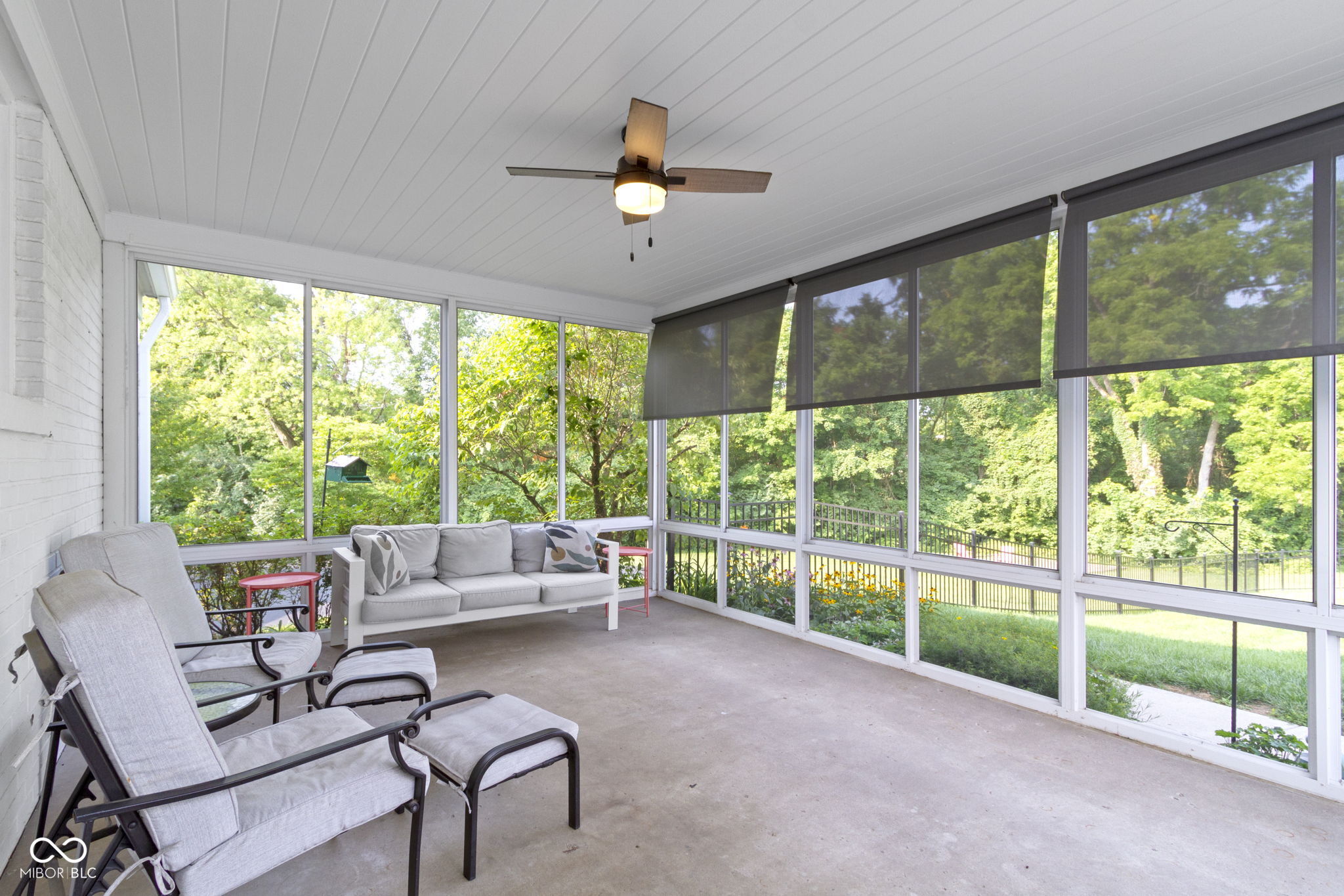 5420 Roxbury Road