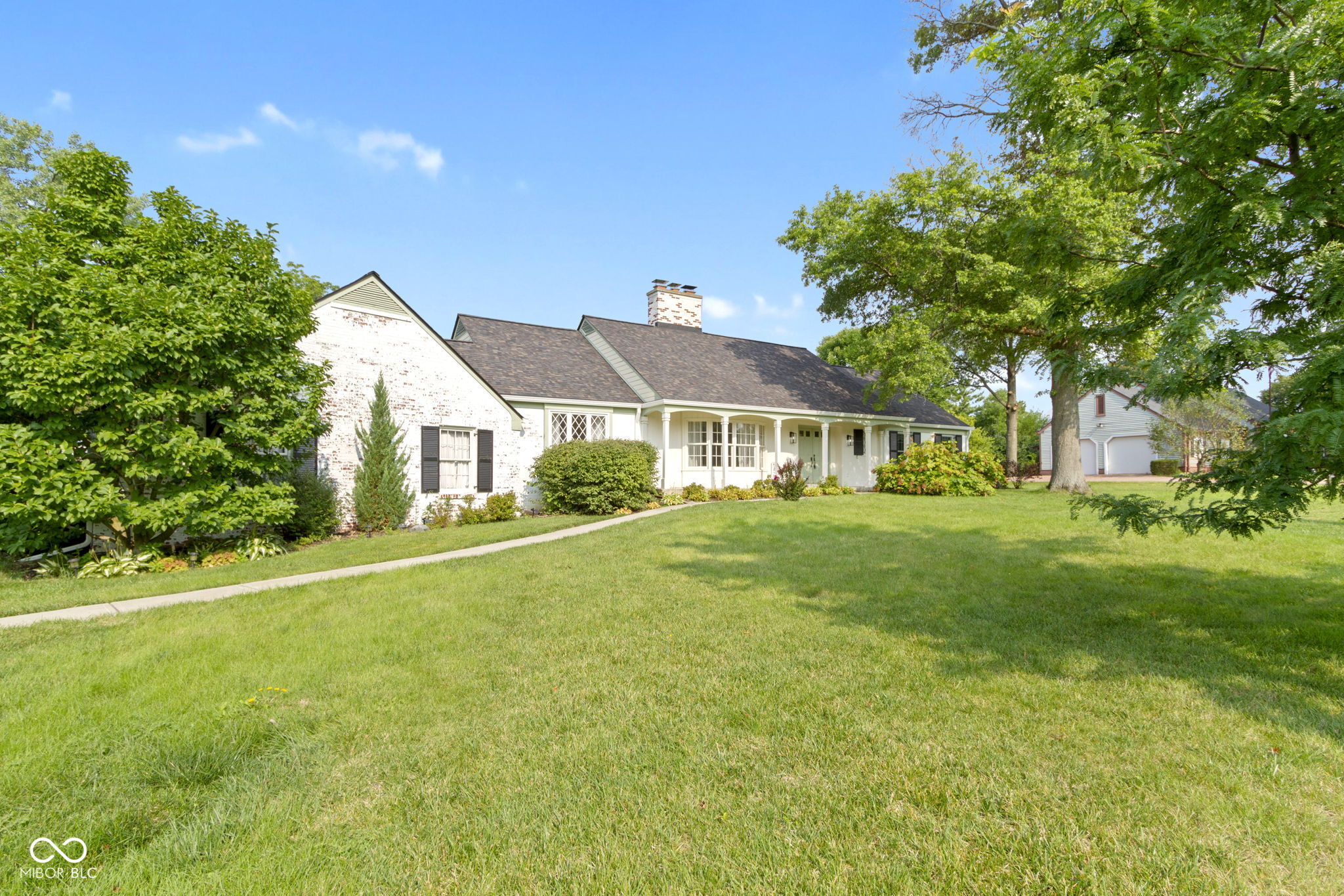 5420 Roxbury Road