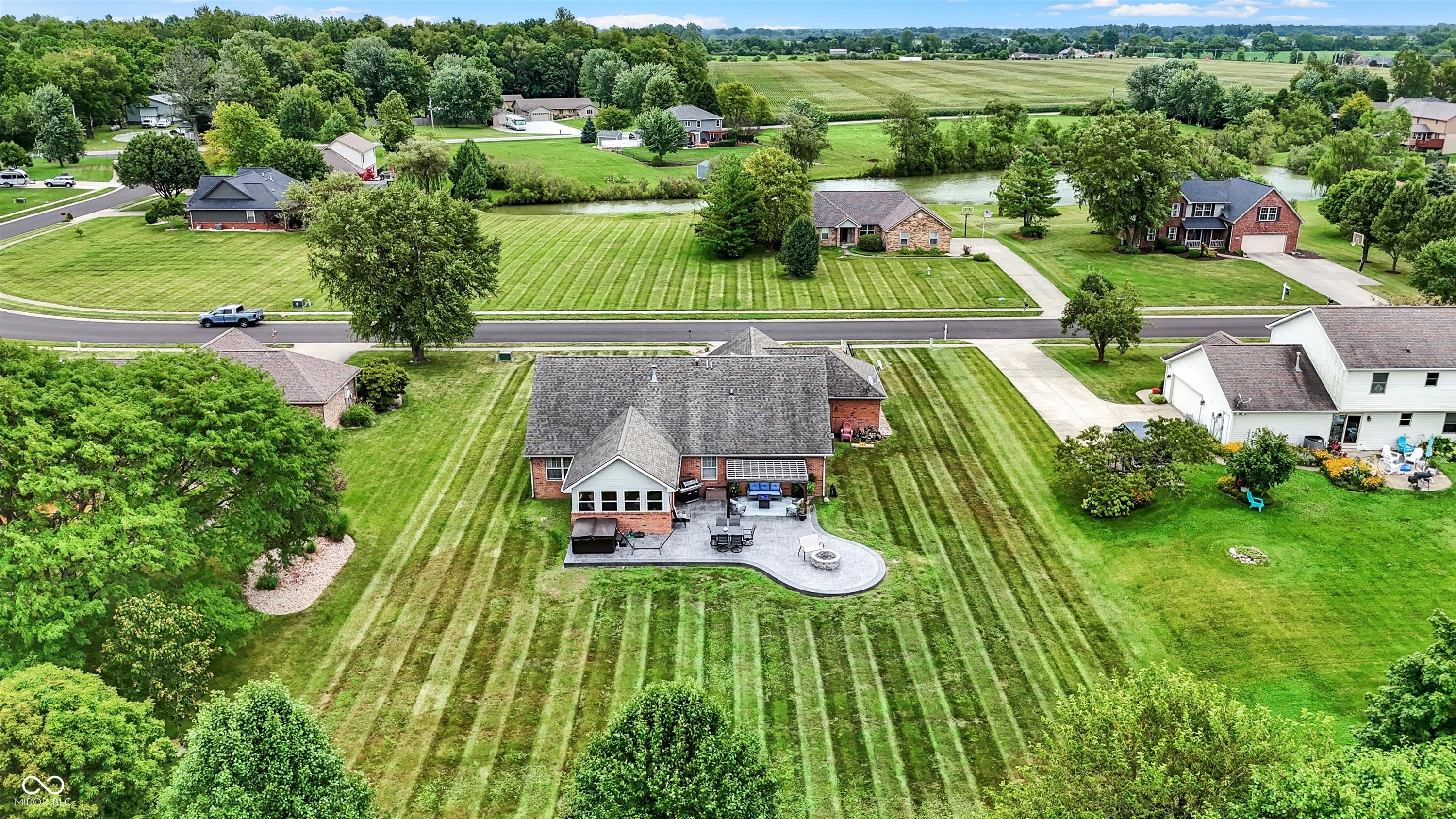 8248 N Mt Vernon Court
