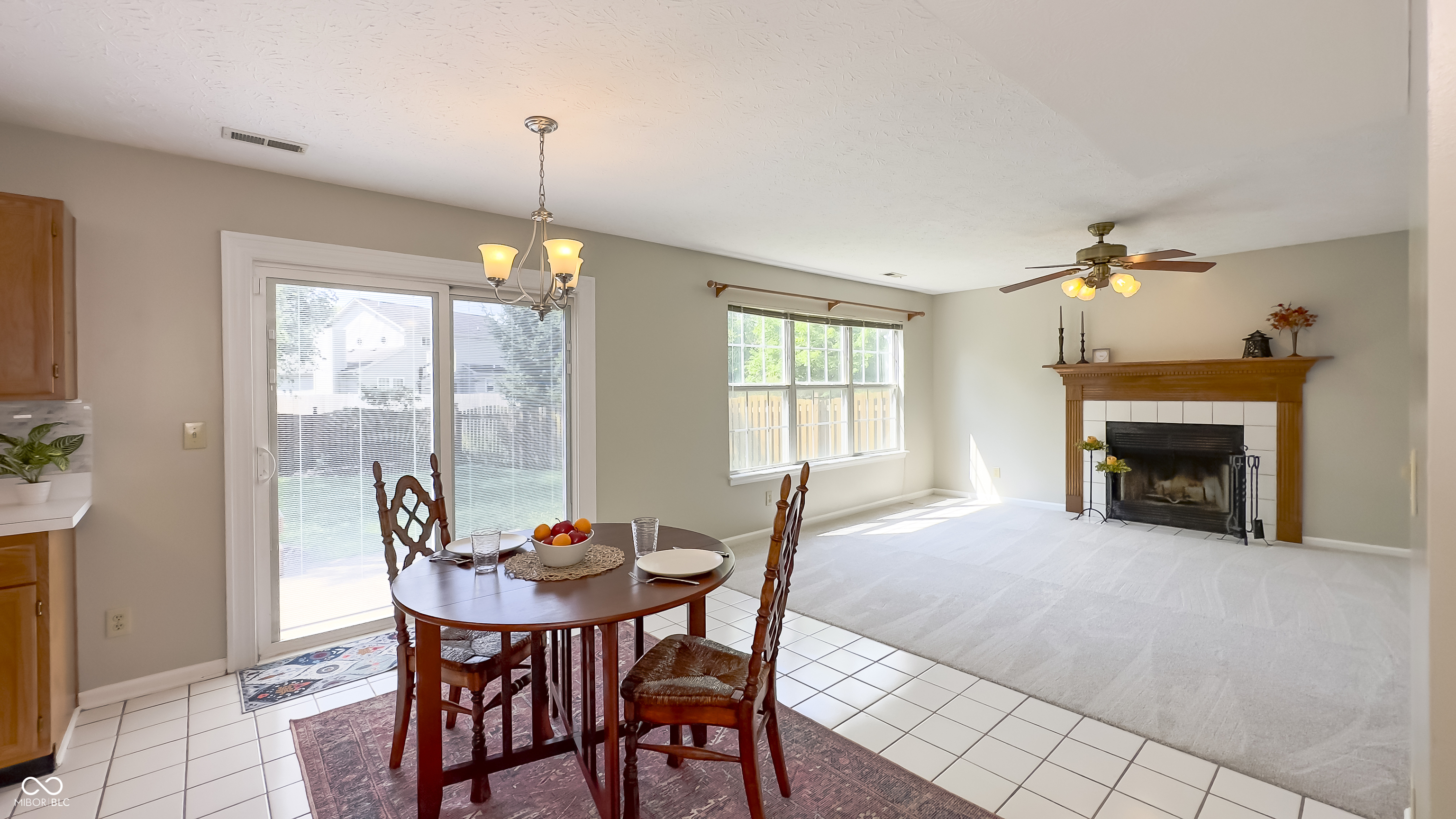 6951 Caribou Drive