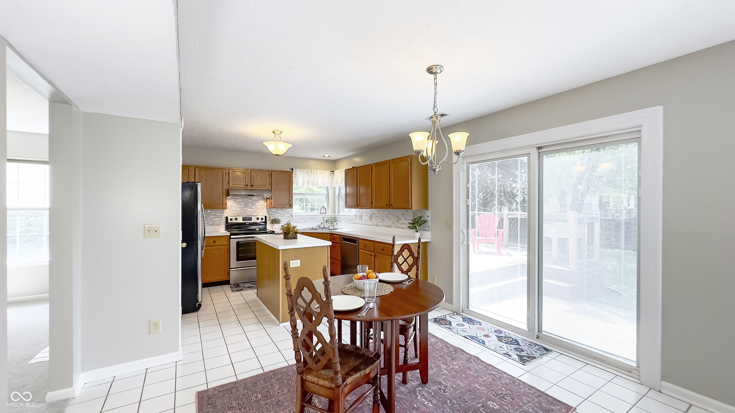 6951 Caribou Drive