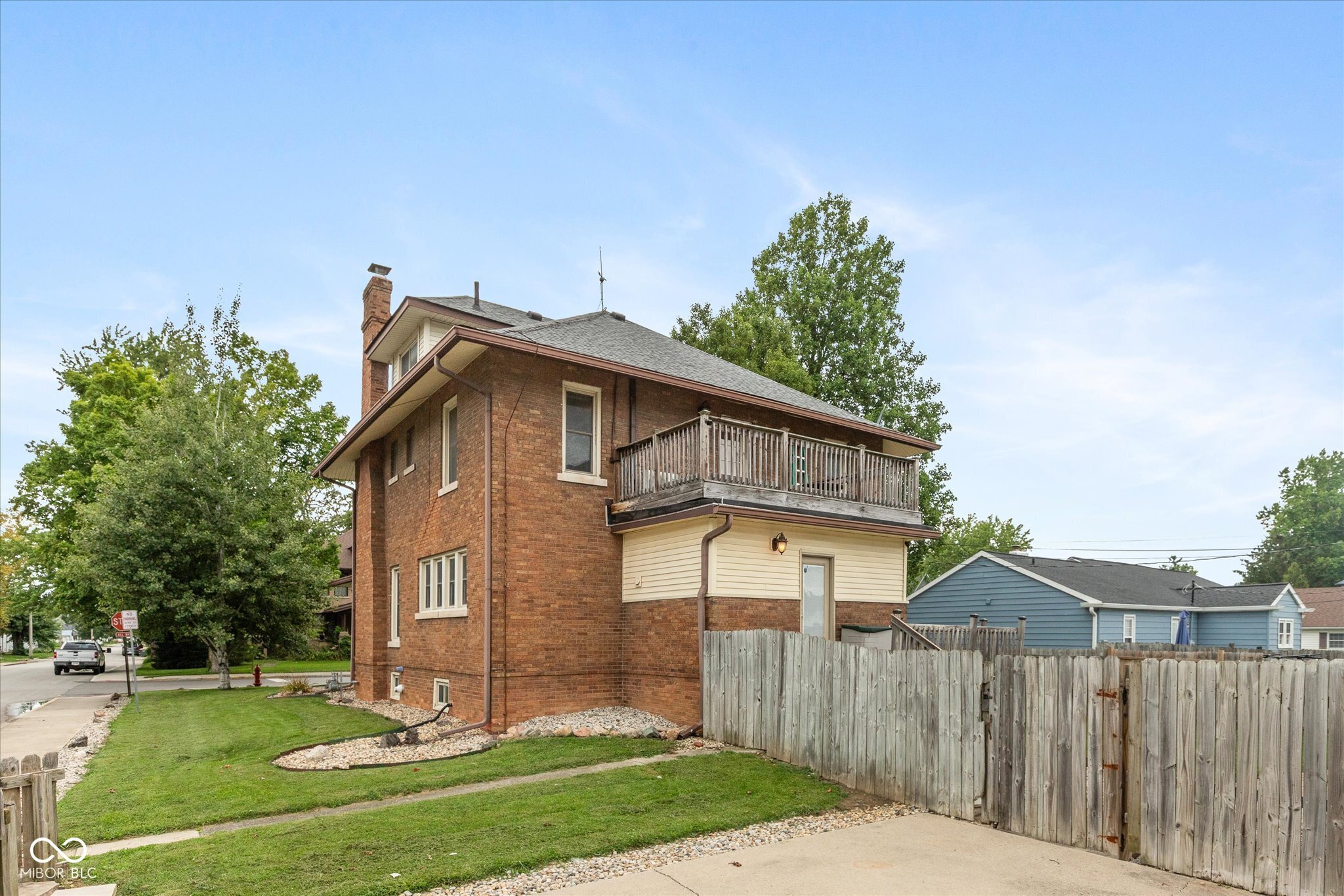 403 N West Street