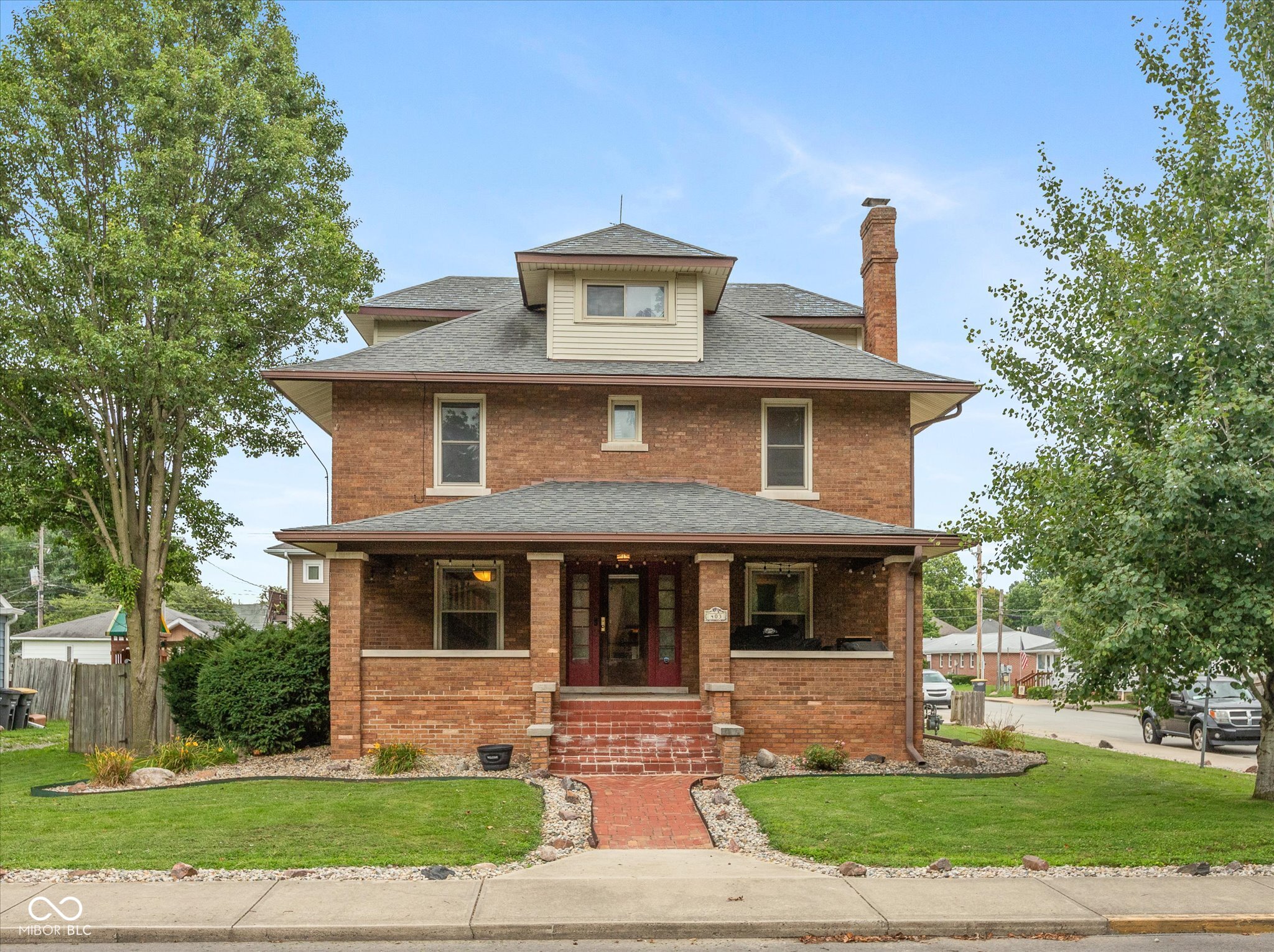 403 N West Street