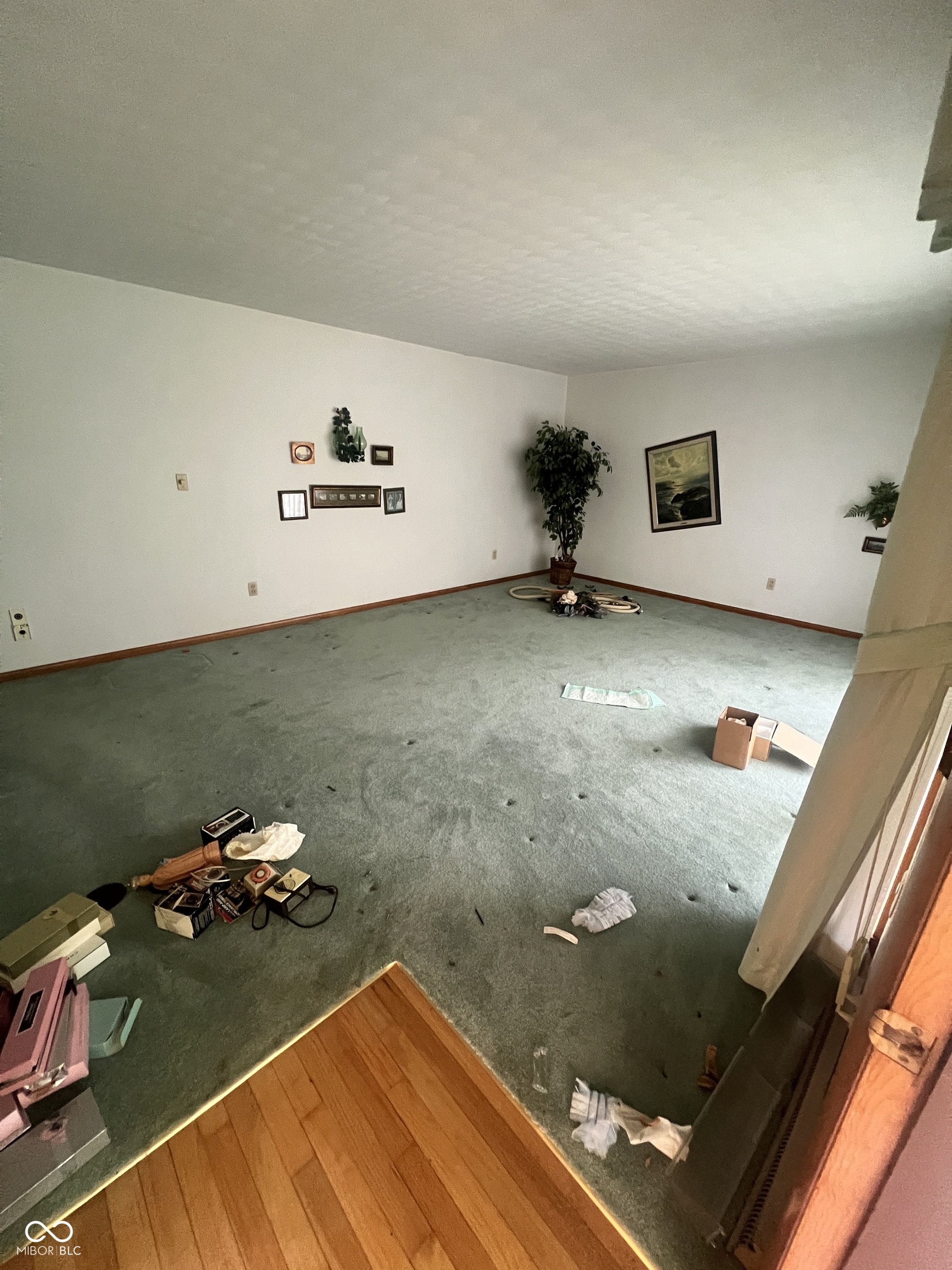 9539 Brookville Road