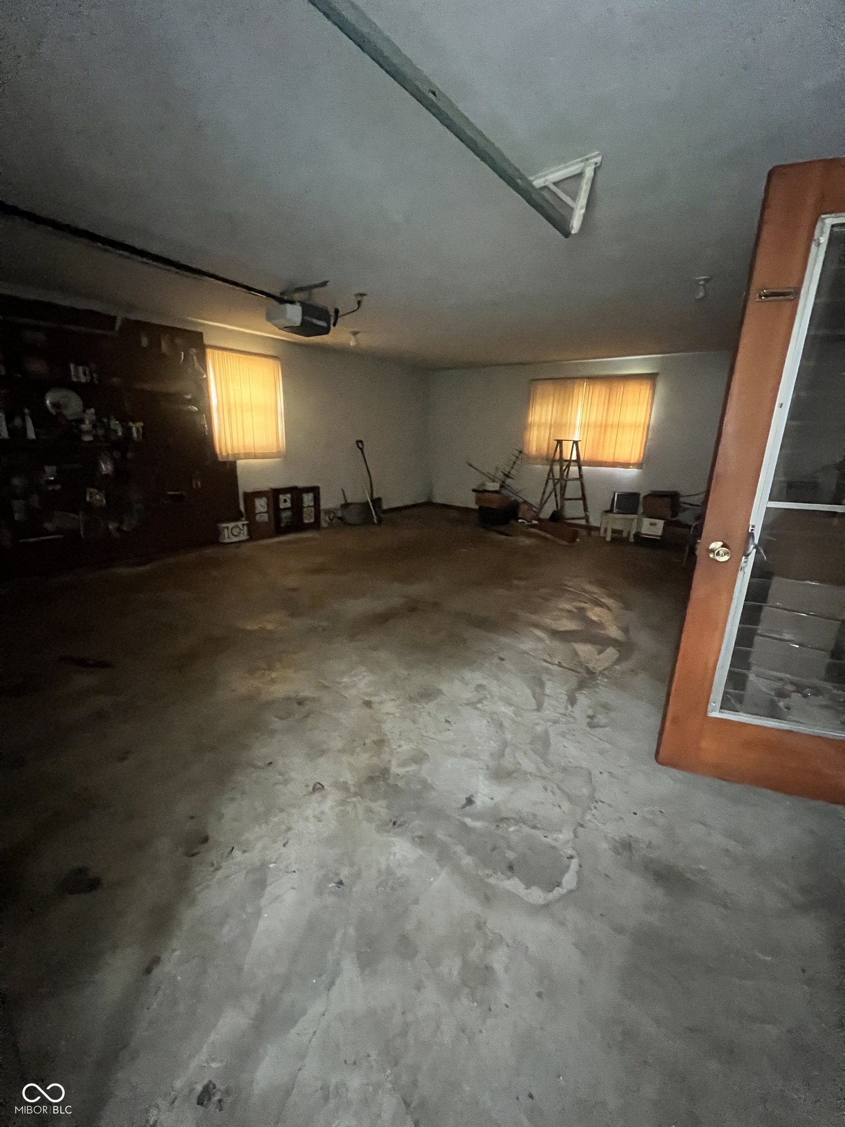 9539 Brookville Road