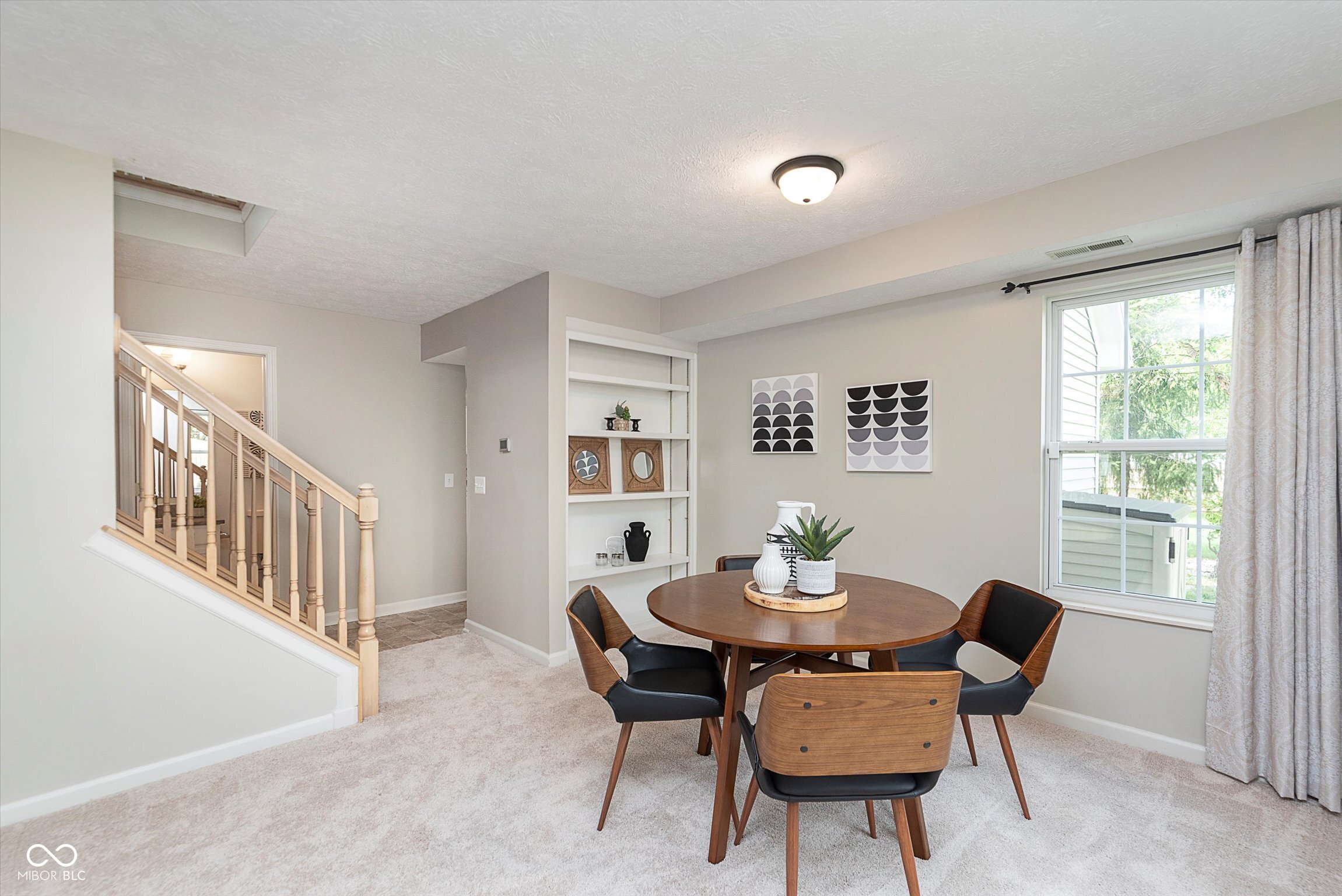 9722 Indigo Lane