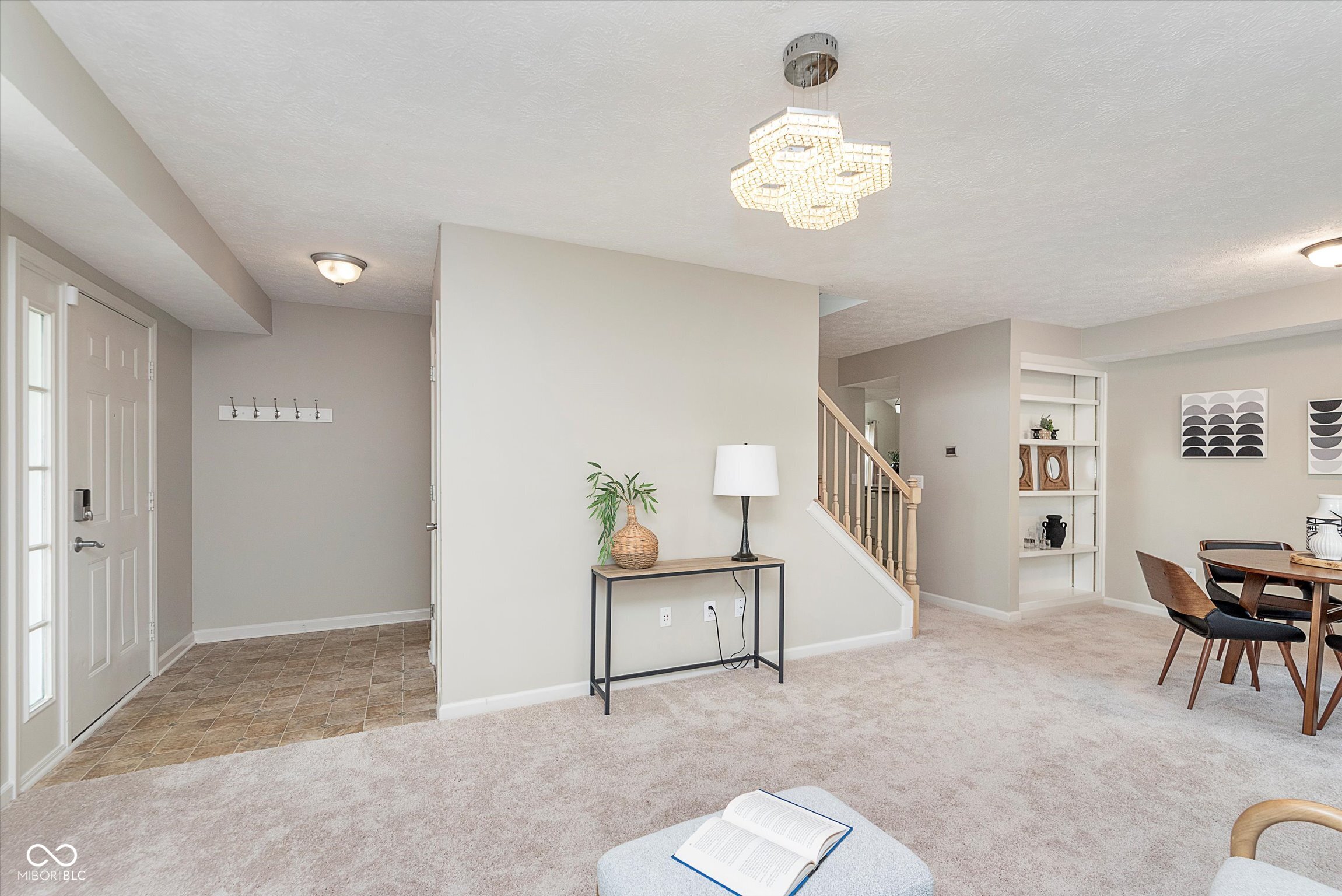 9722 Indigo Lane