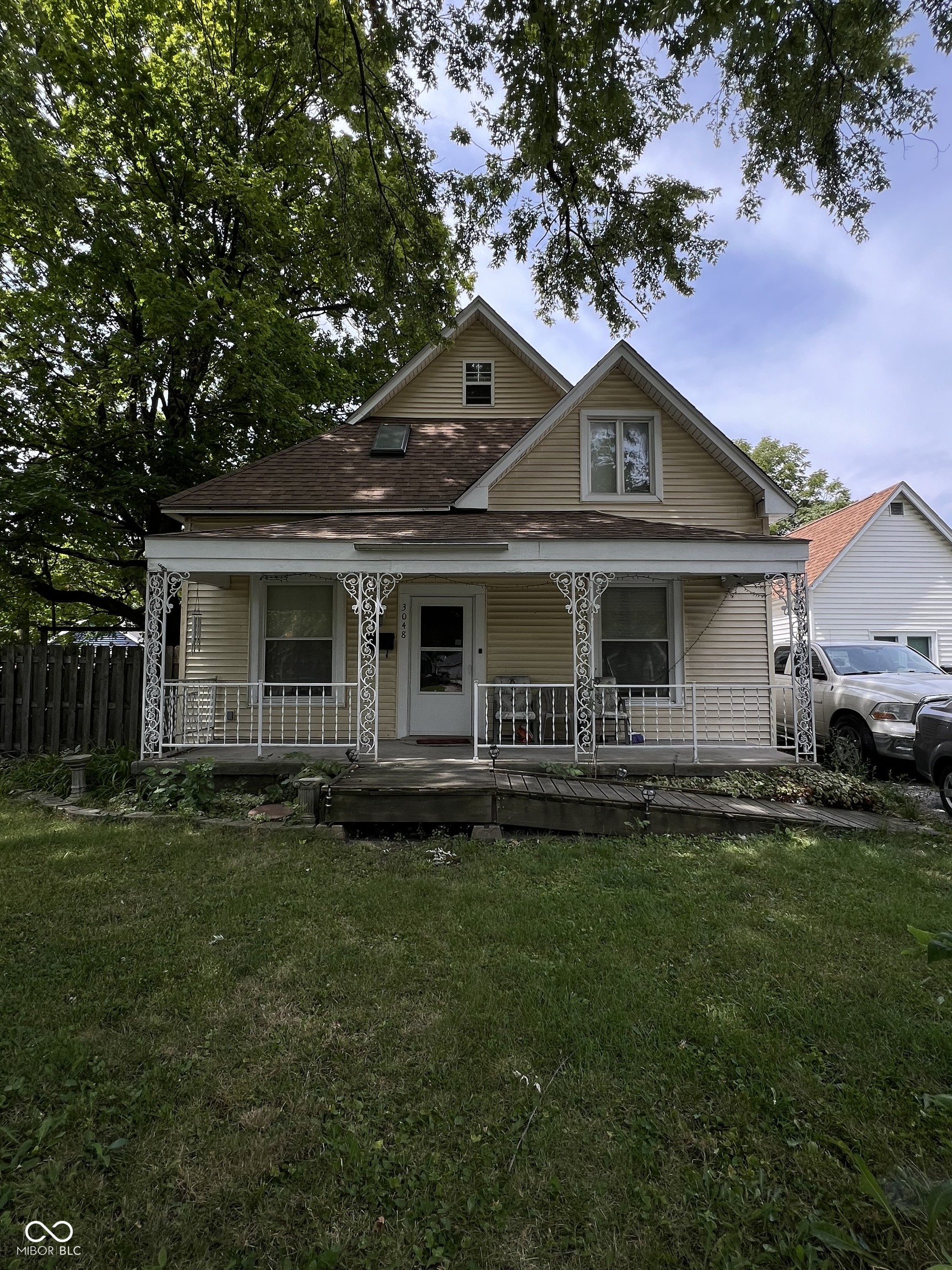 3048 Carson Avenue