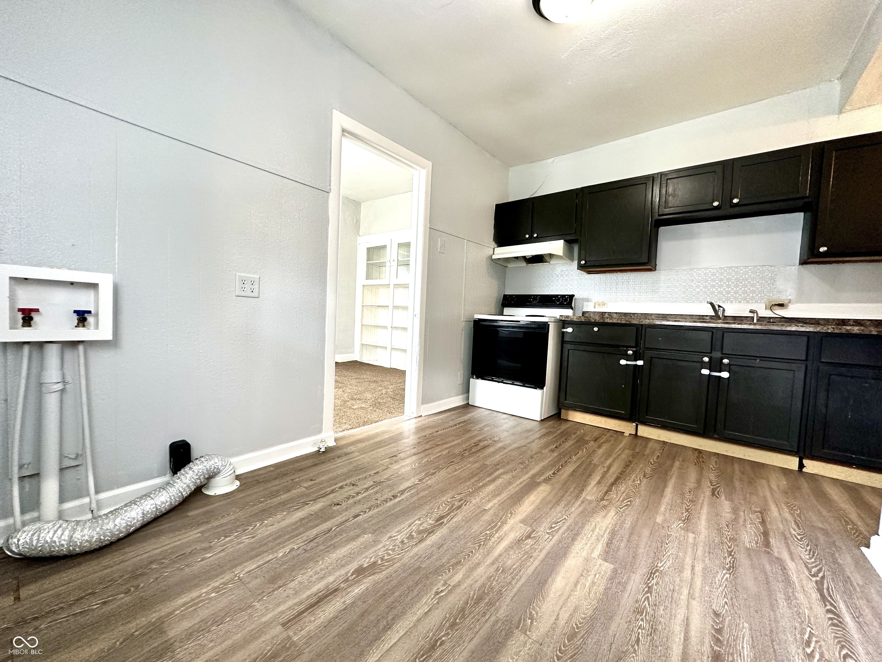 349 Villa Avenue