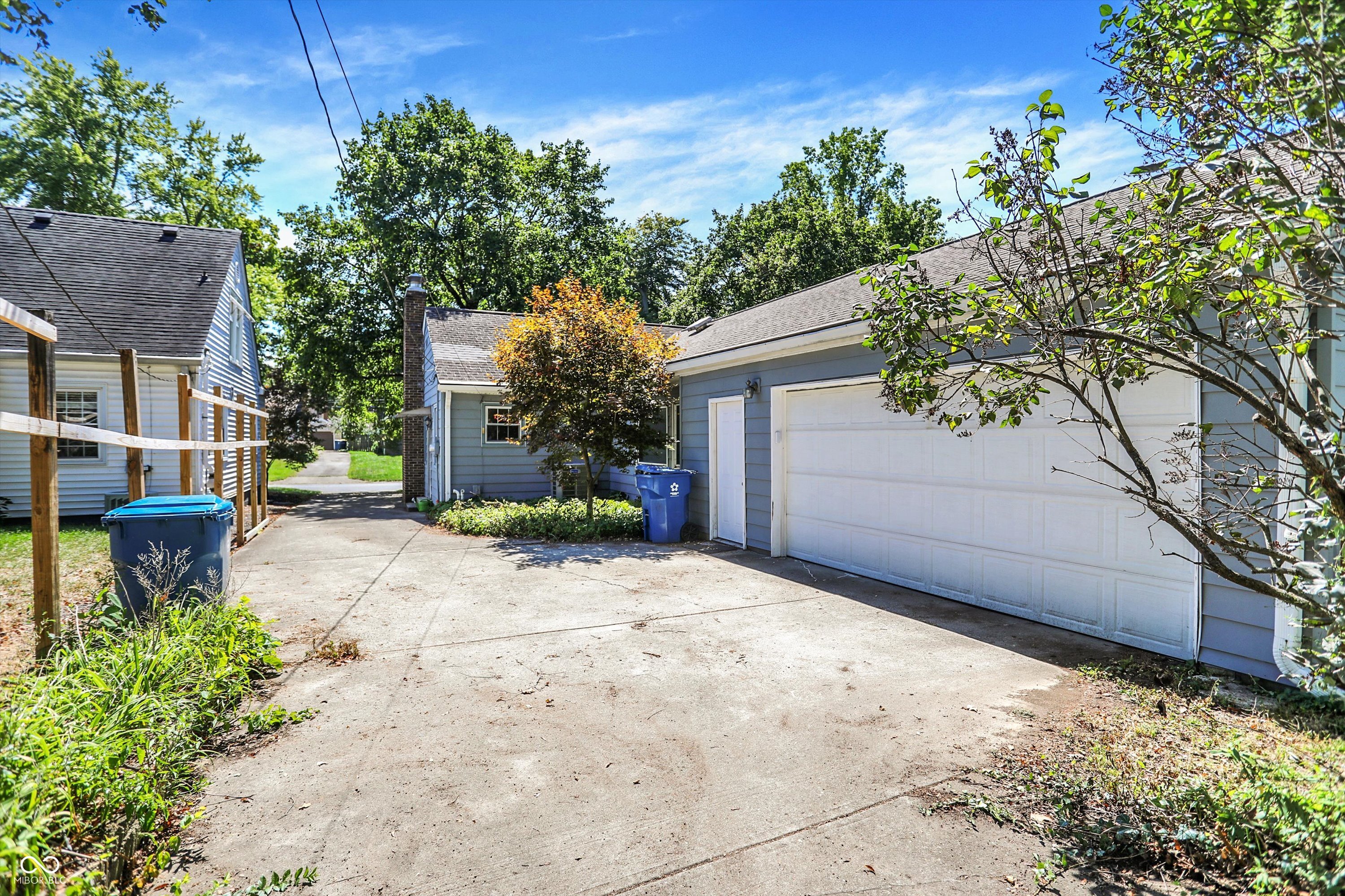 2626 E Northgate Street