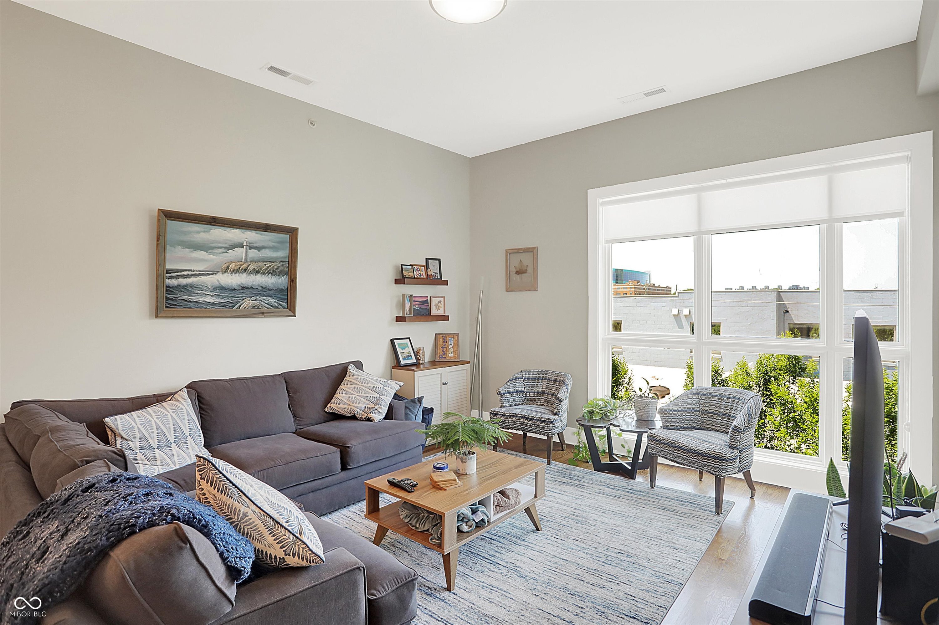 233 E Saint Joseph Street Unit: 3A