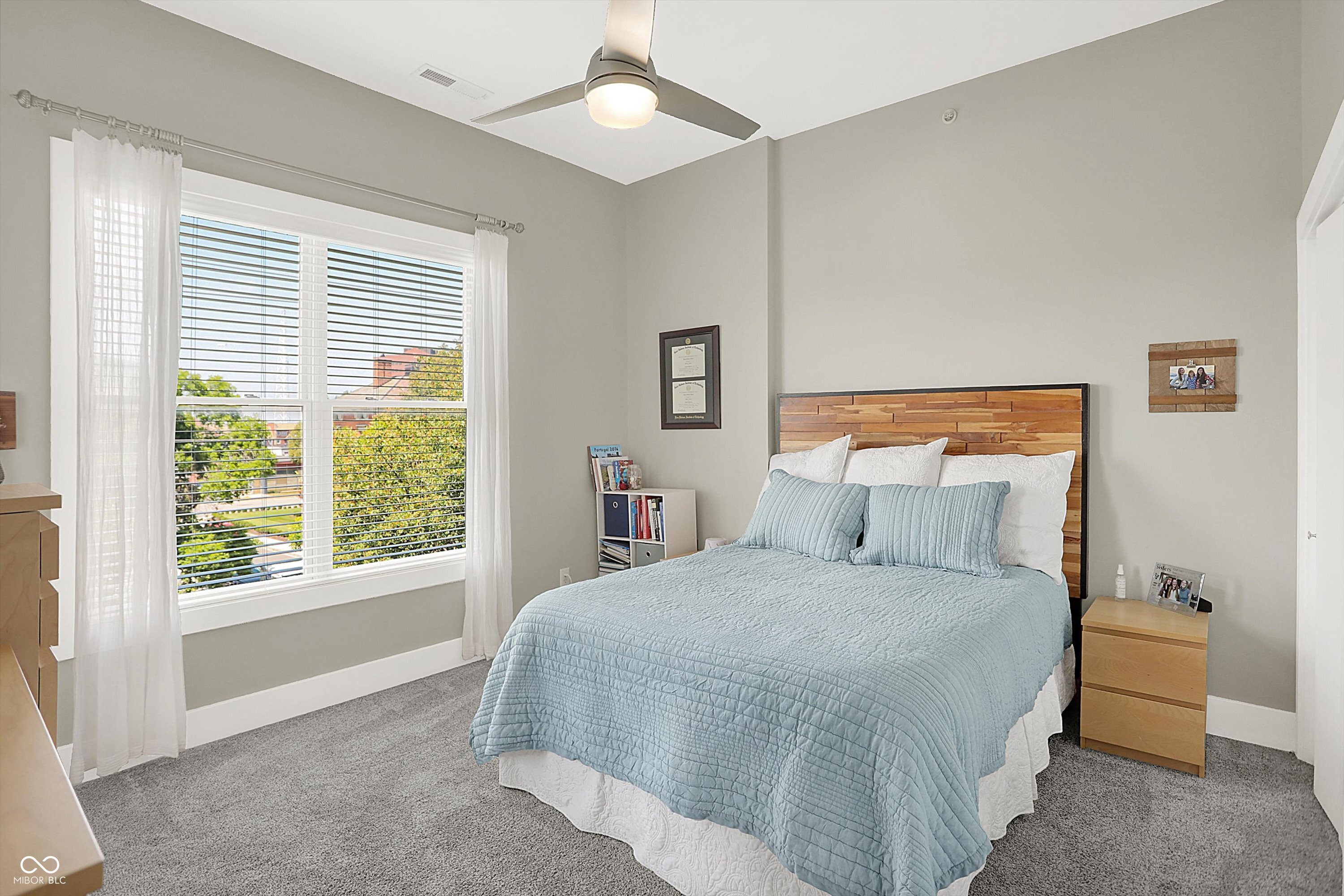 233 E Saint Joseph Street Unit: 3A