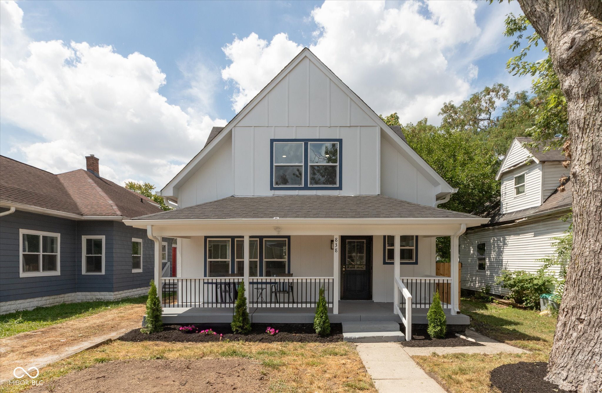 838 N Parker Avenue