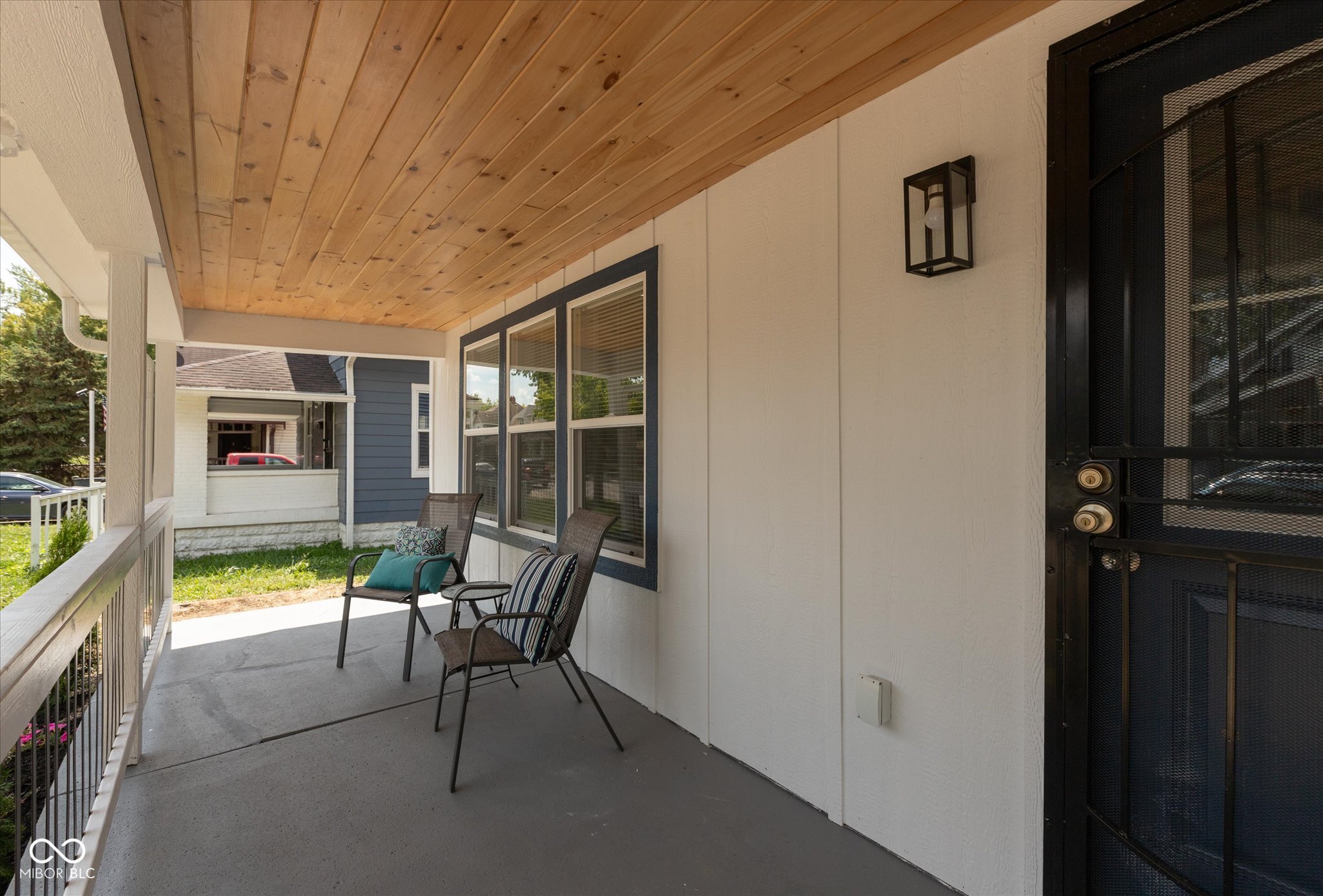 838 N Parker Avenue
