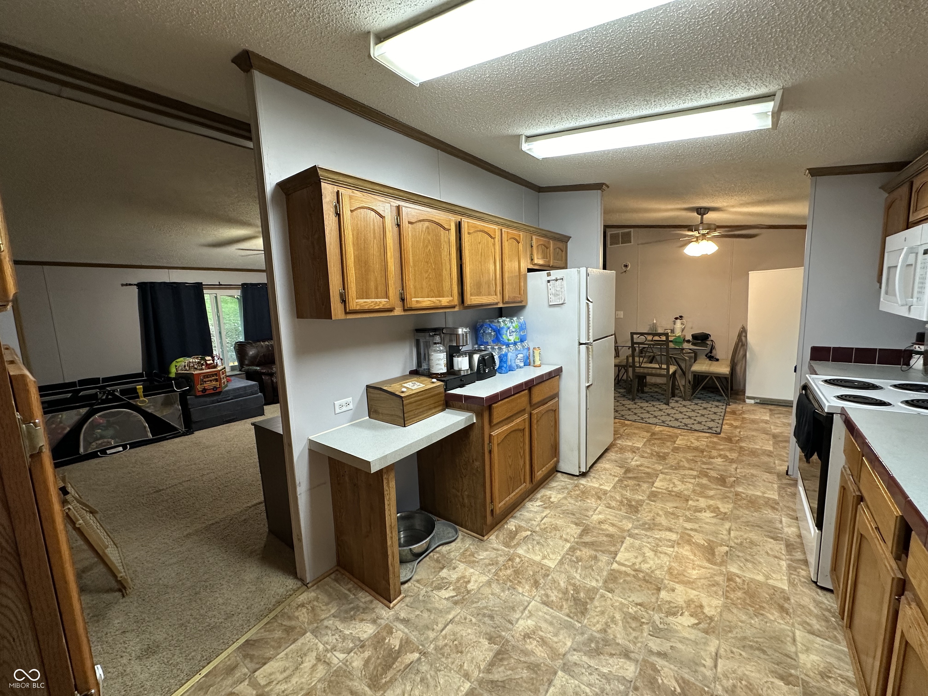 3347 W Indian Treaty Drive