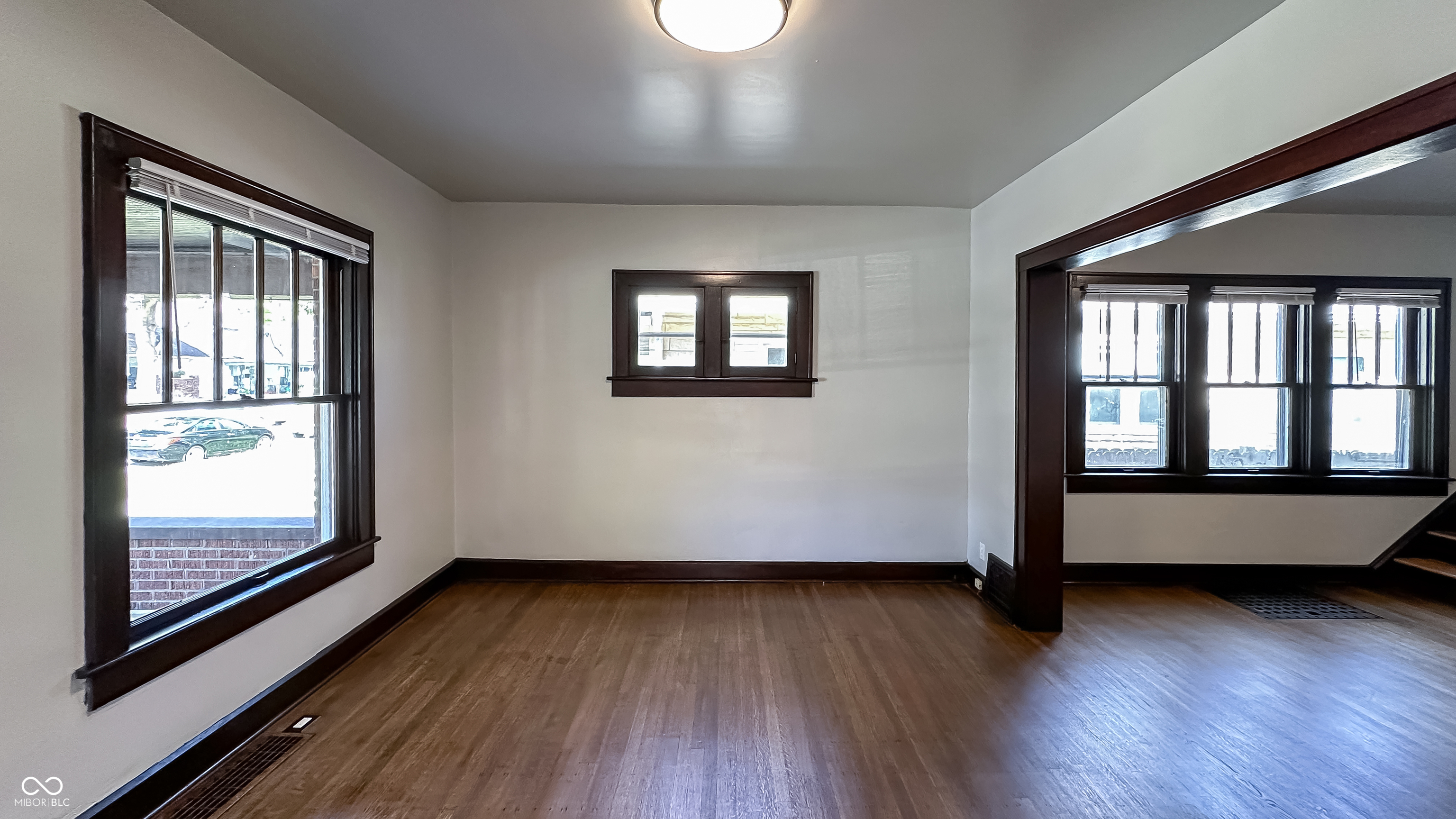 339 N Dequincy Street