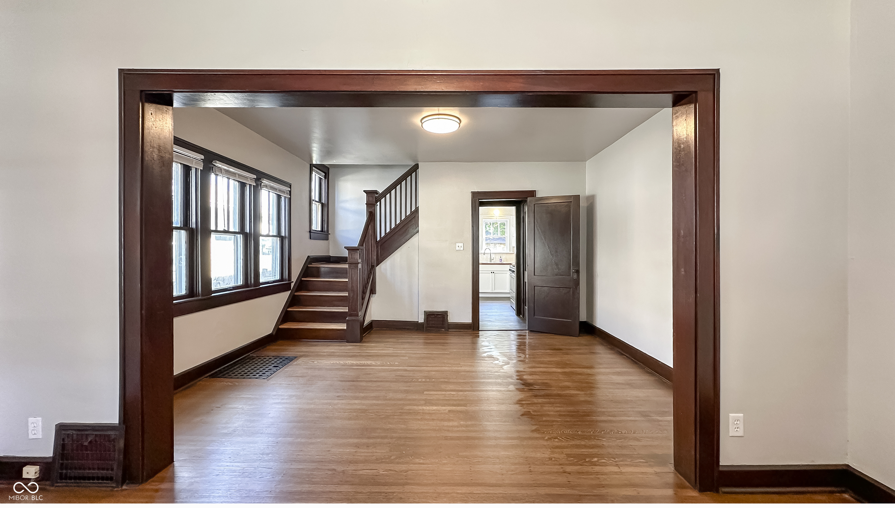 339 N Dequincy Street