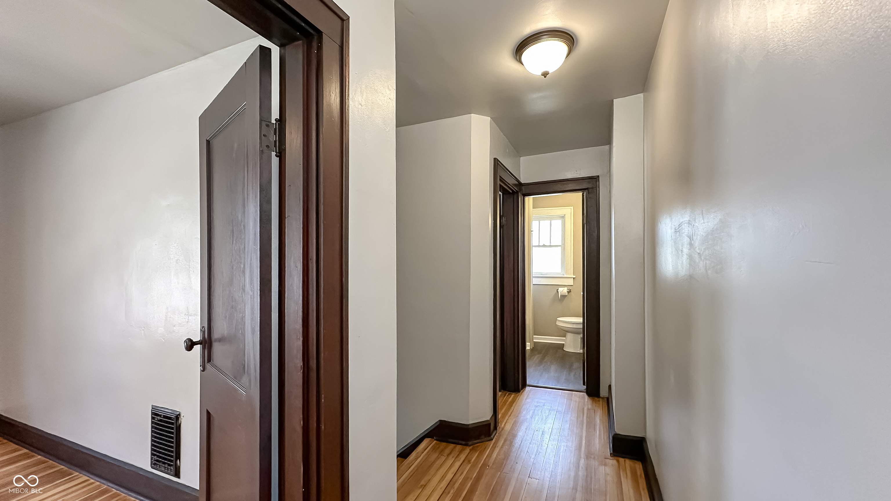 339 N Dequincy Street