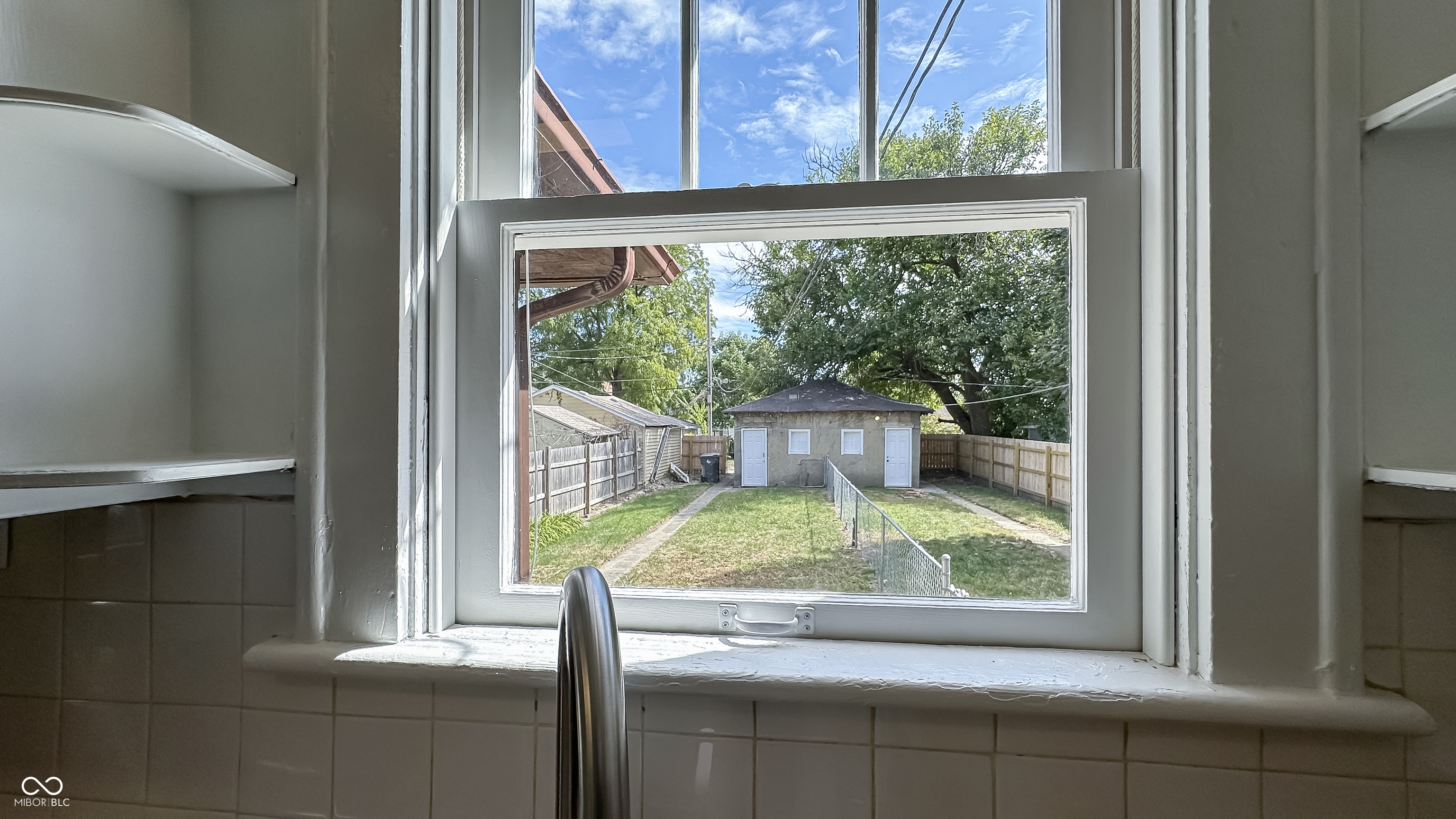 339 N Dequincy Street