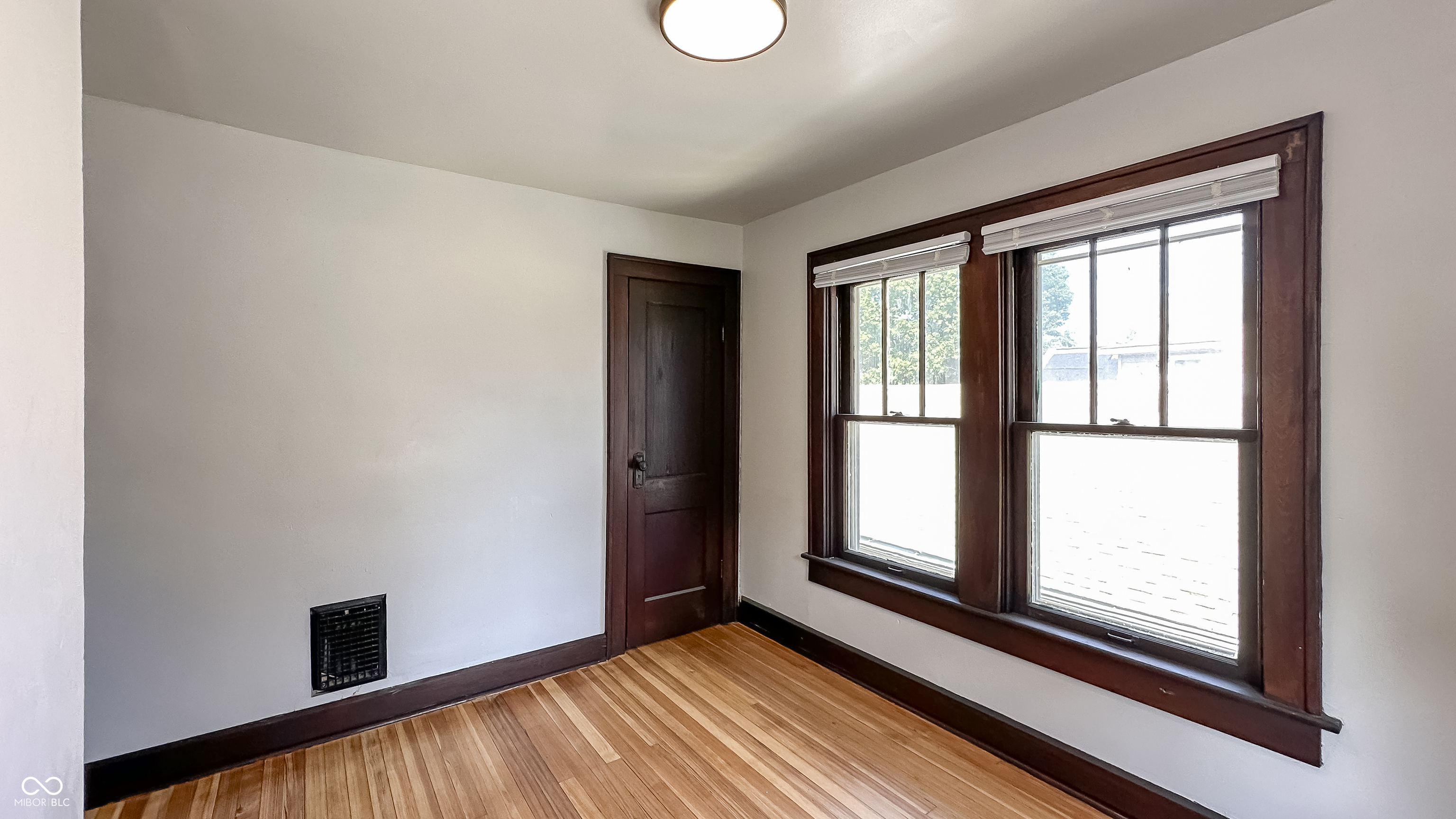 339 N Dequincy Street
