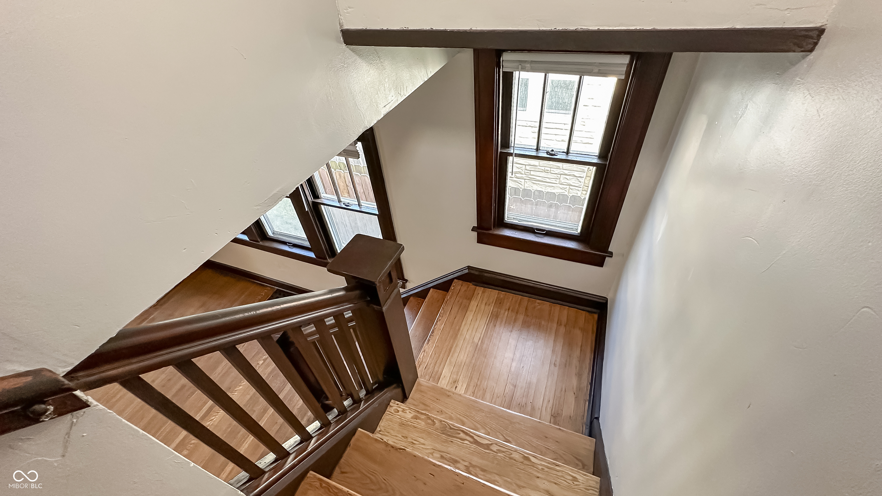 339 N Dequincy Street