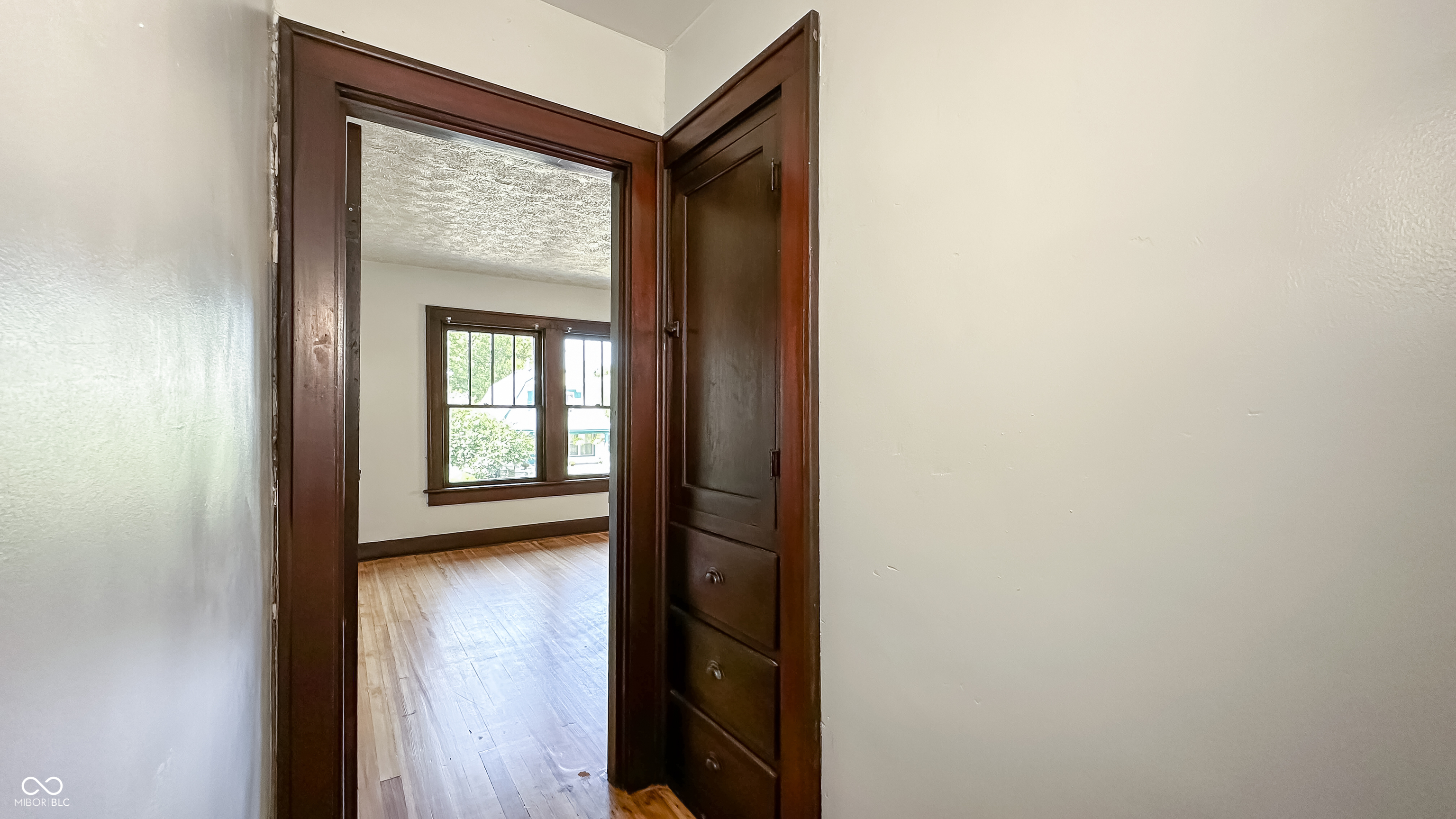 339 N Dequincy Street