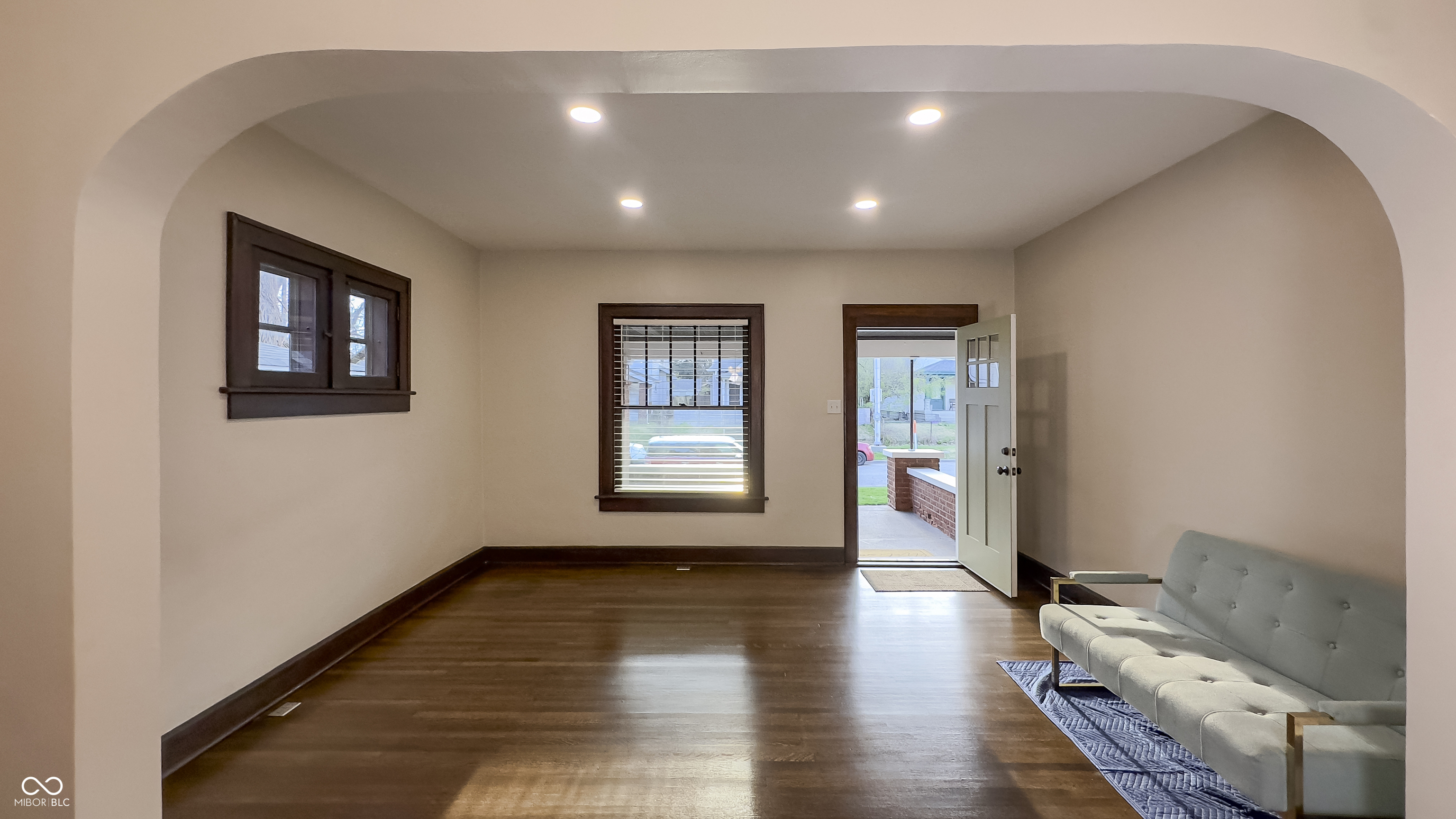 337 N Dequincy Street