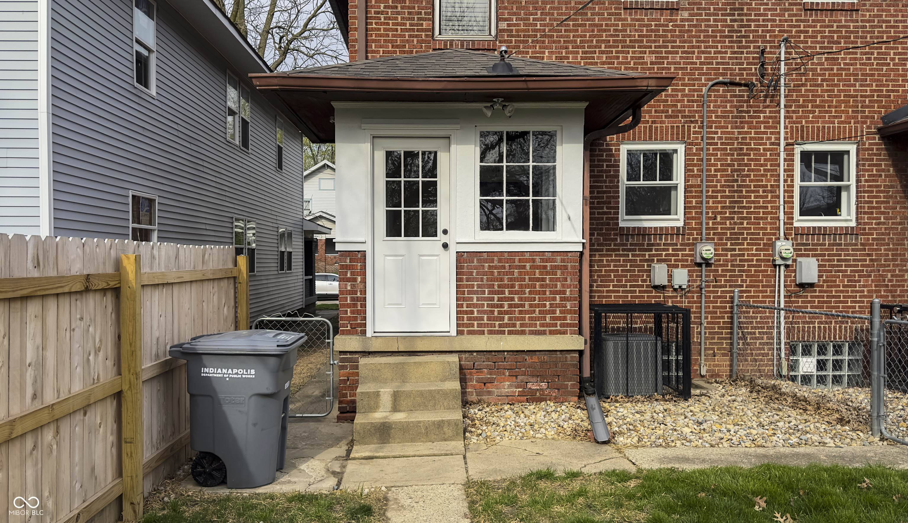 337 N Dequincy Street