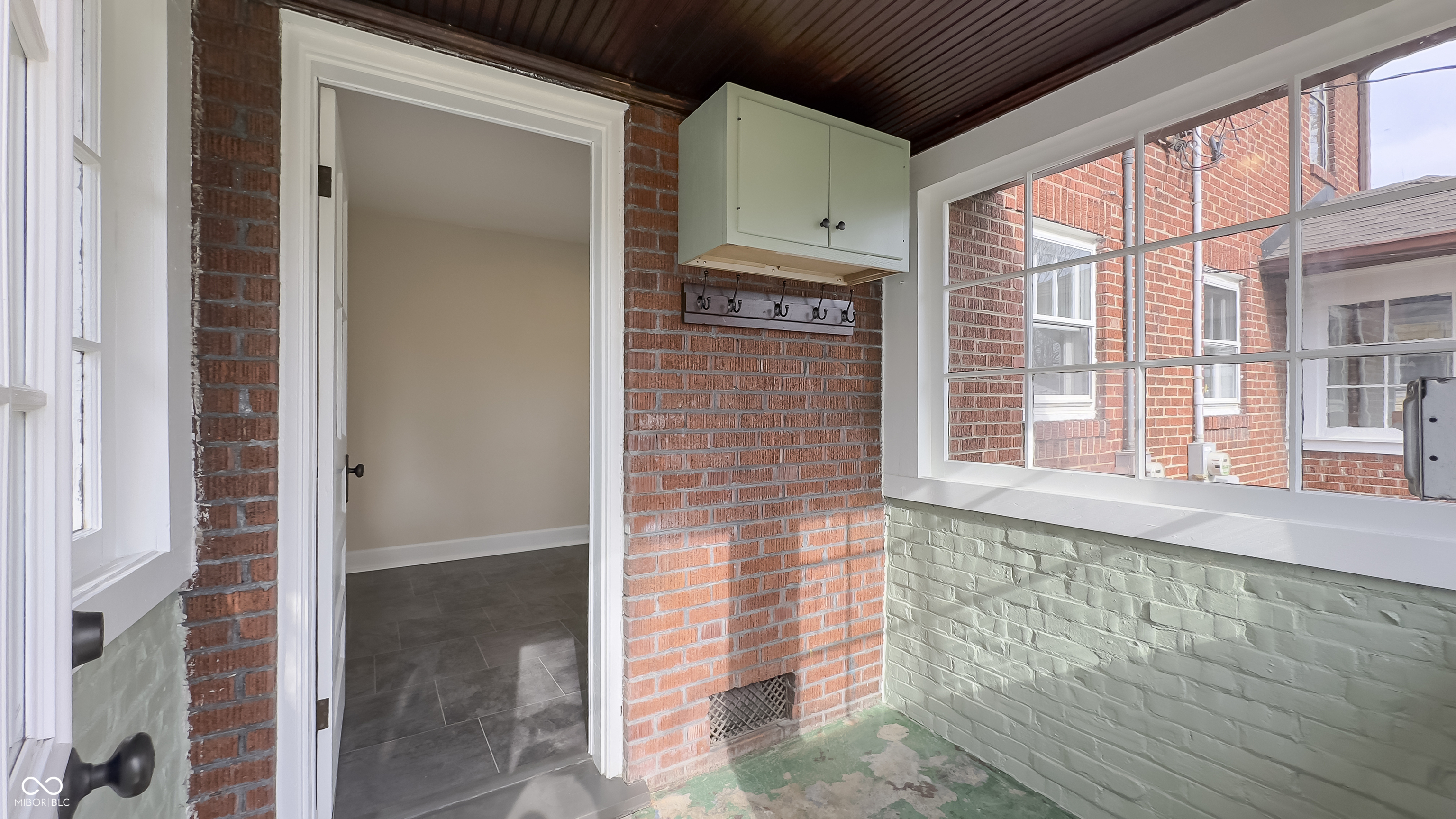 337 N Dequincy Street