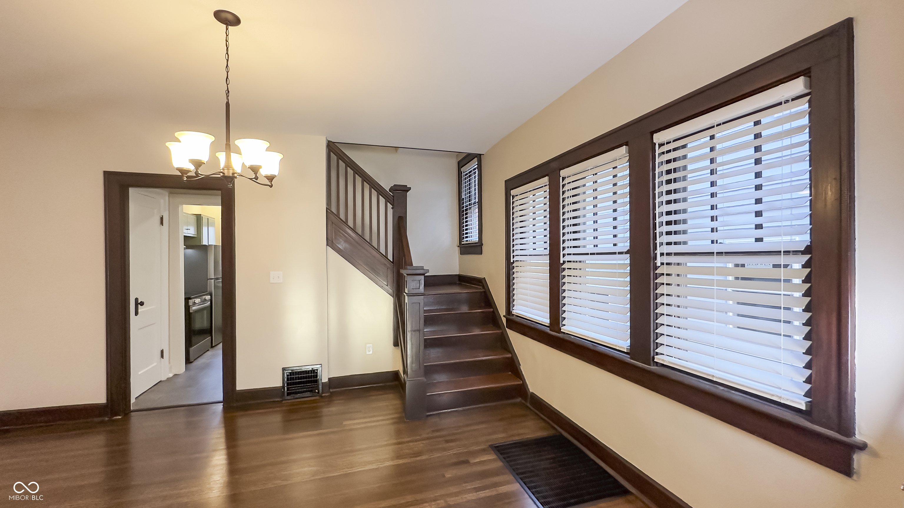 337 N Dequincy Street