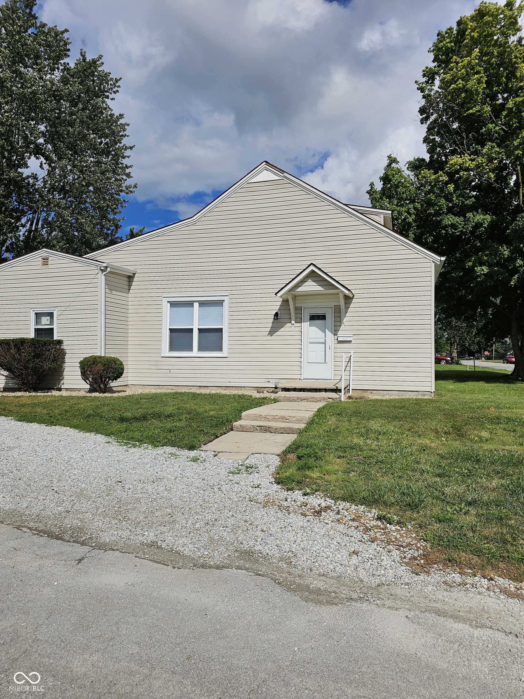 1600 S L Street