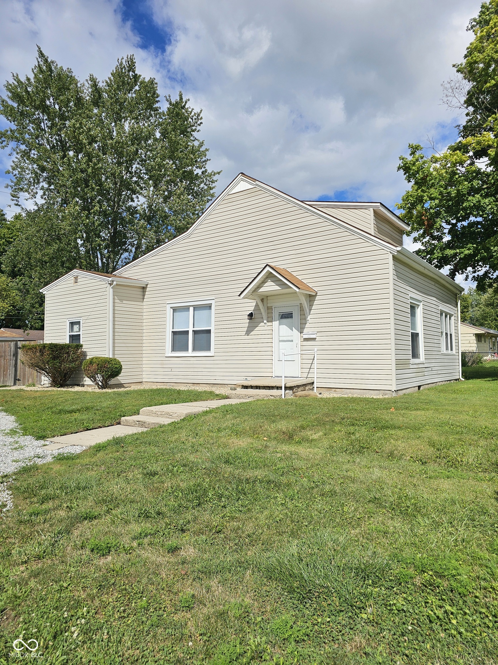 1600 S L Street