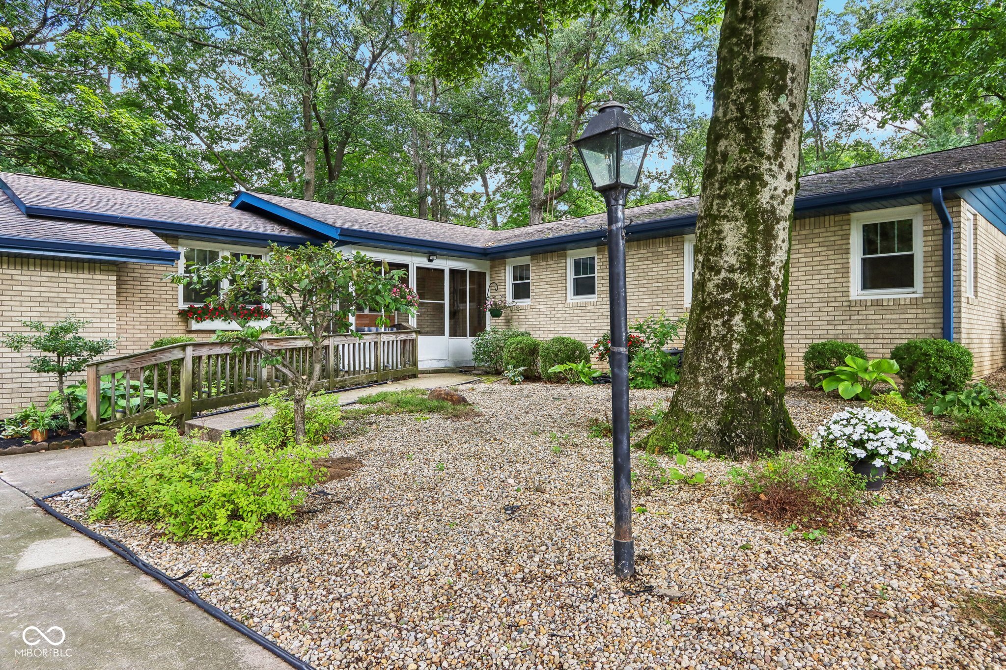 3616 Manchester Road