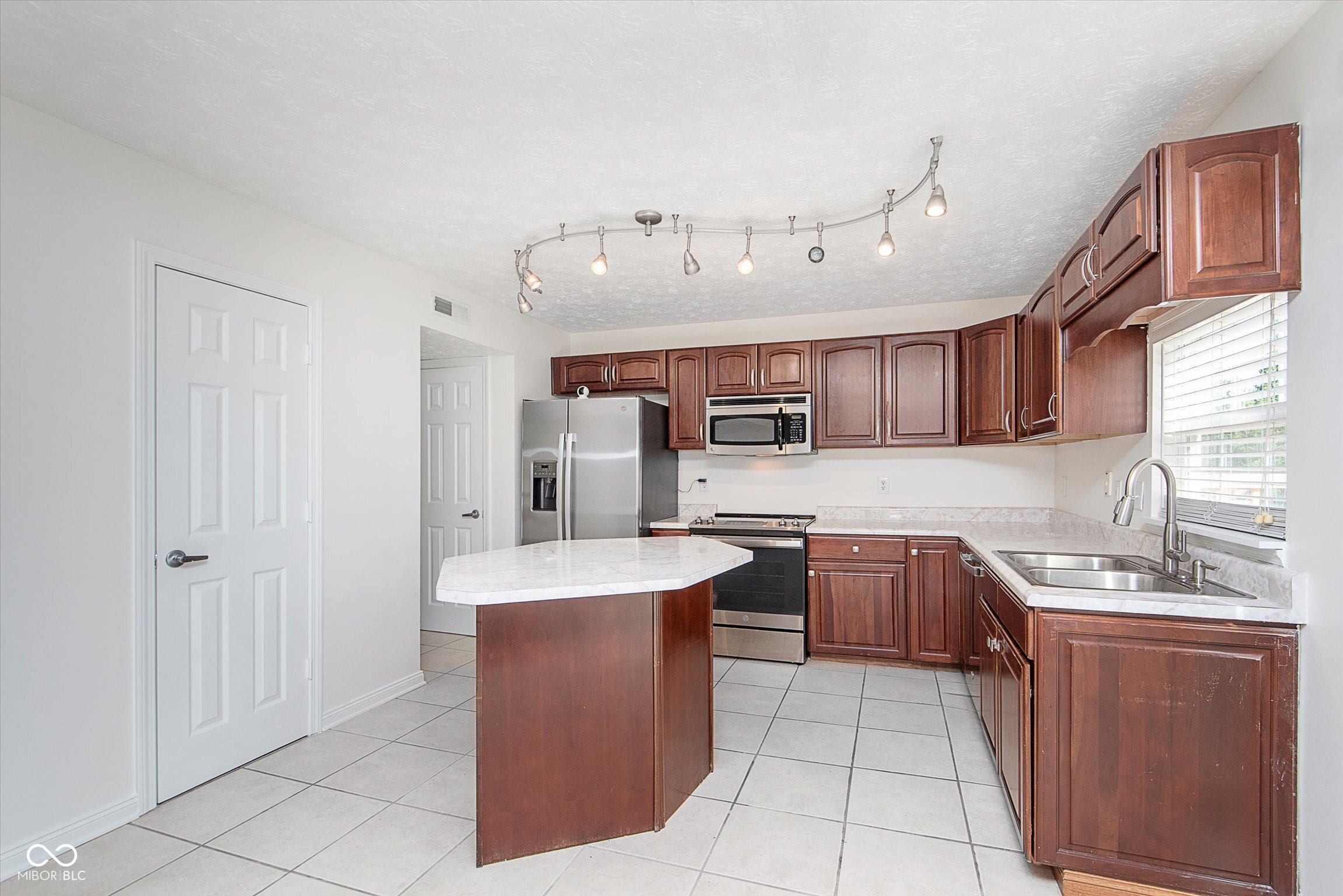 3859 Madeline Lane