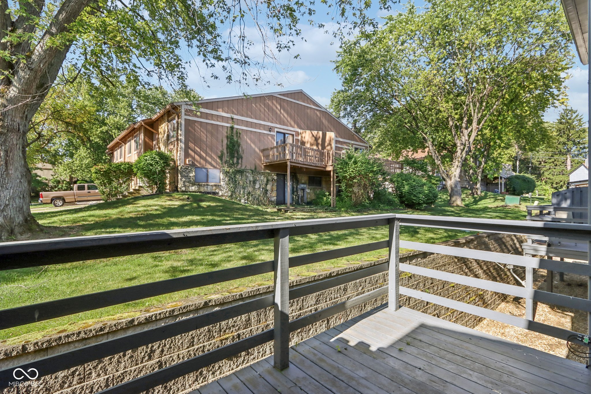 8061 Valley Farms Trail