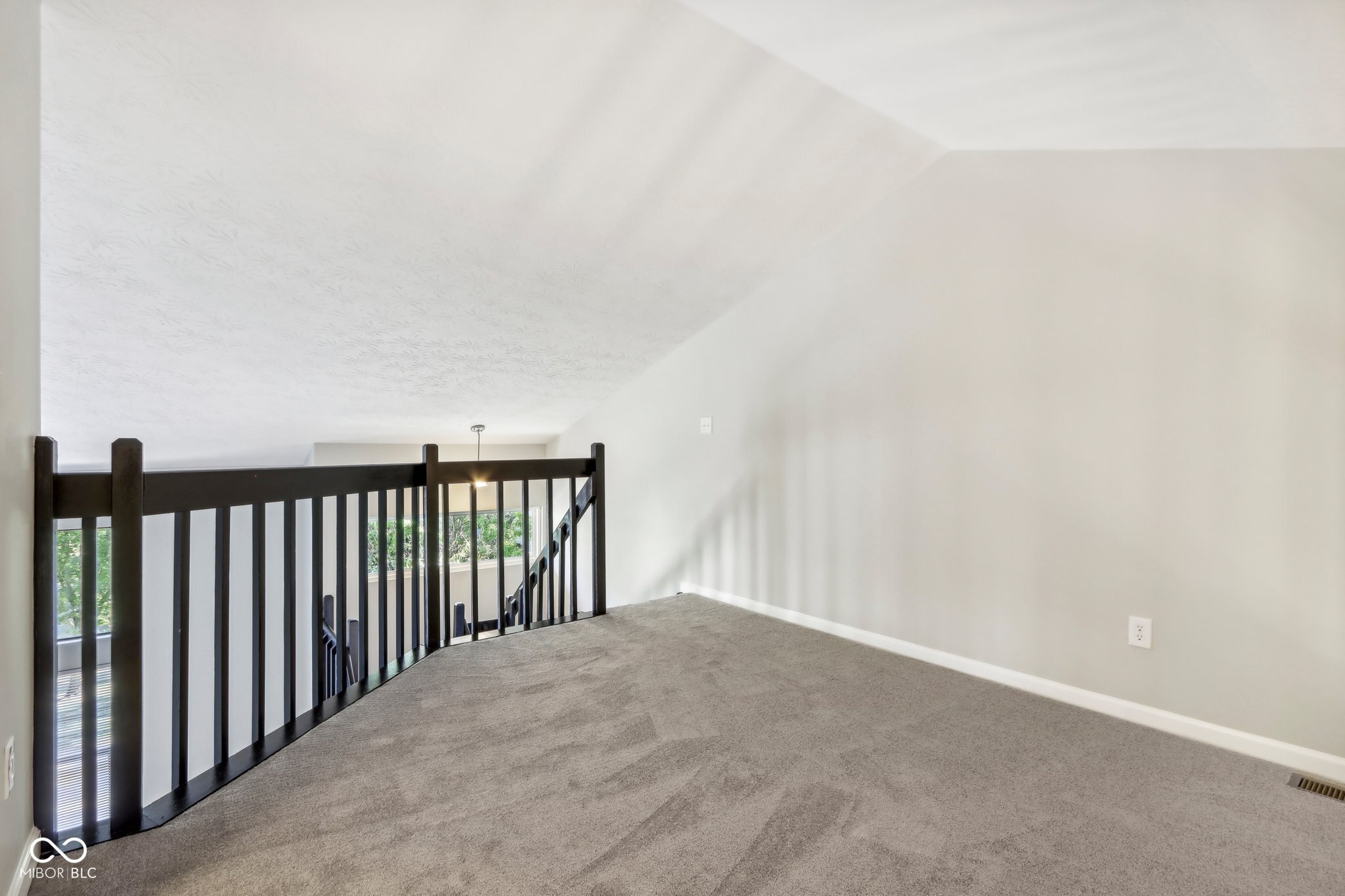 8061 Valley Farms Trail