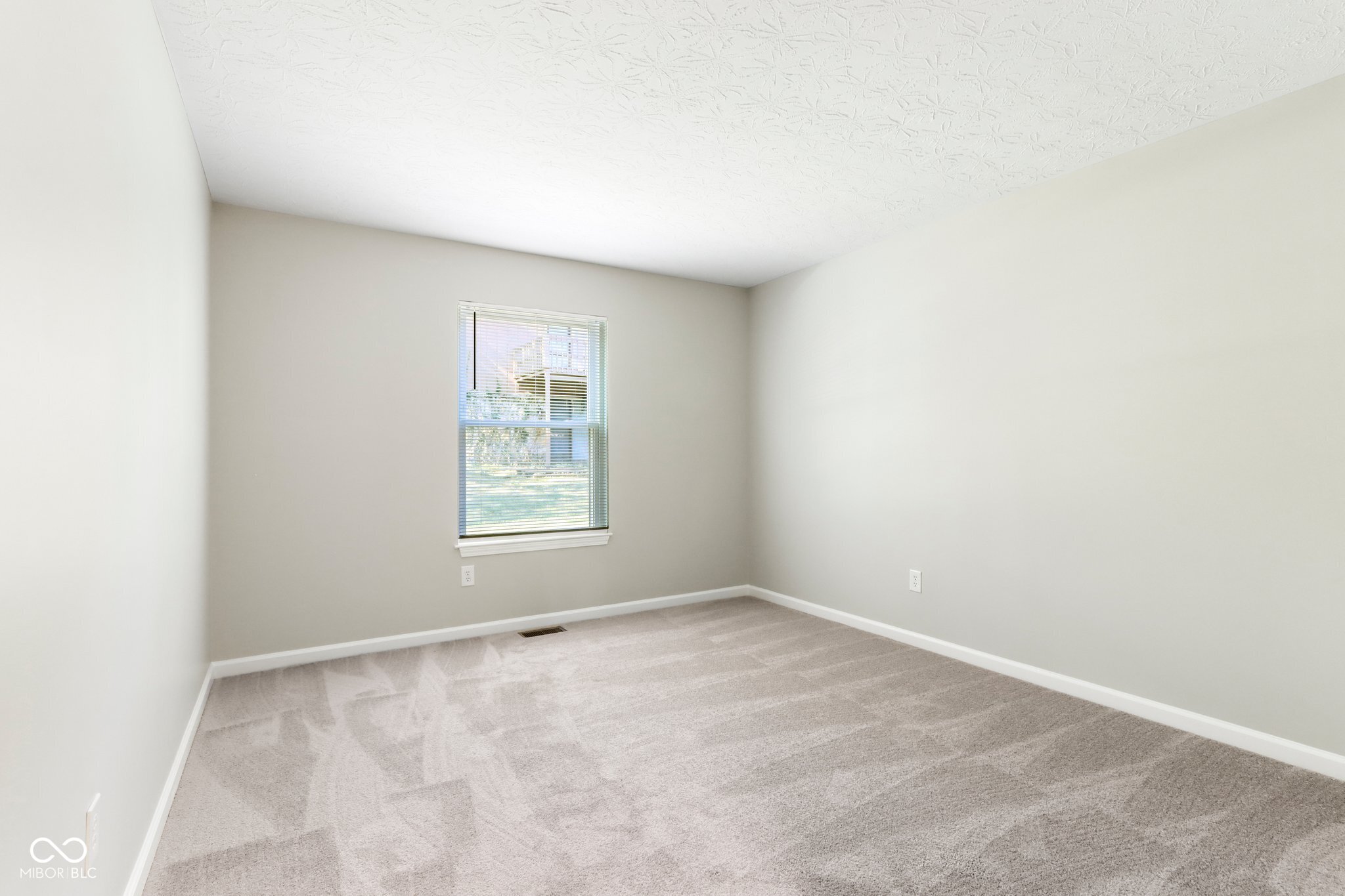 8061 Valley Farms Trail