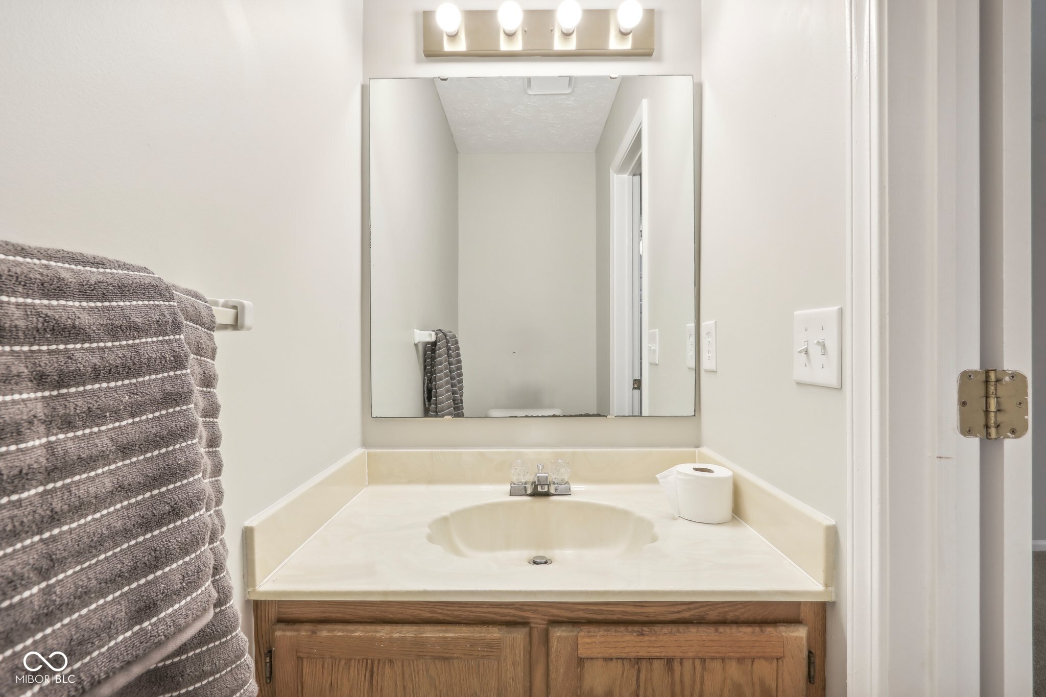 8061 Valley Farms Trail