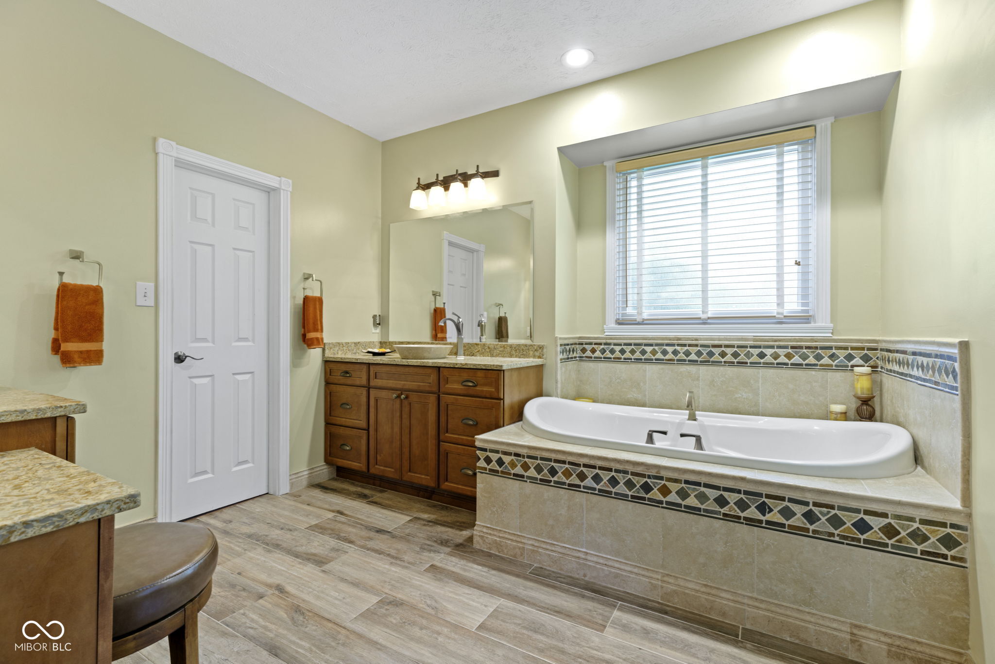 4144 Moss Ridge Lane