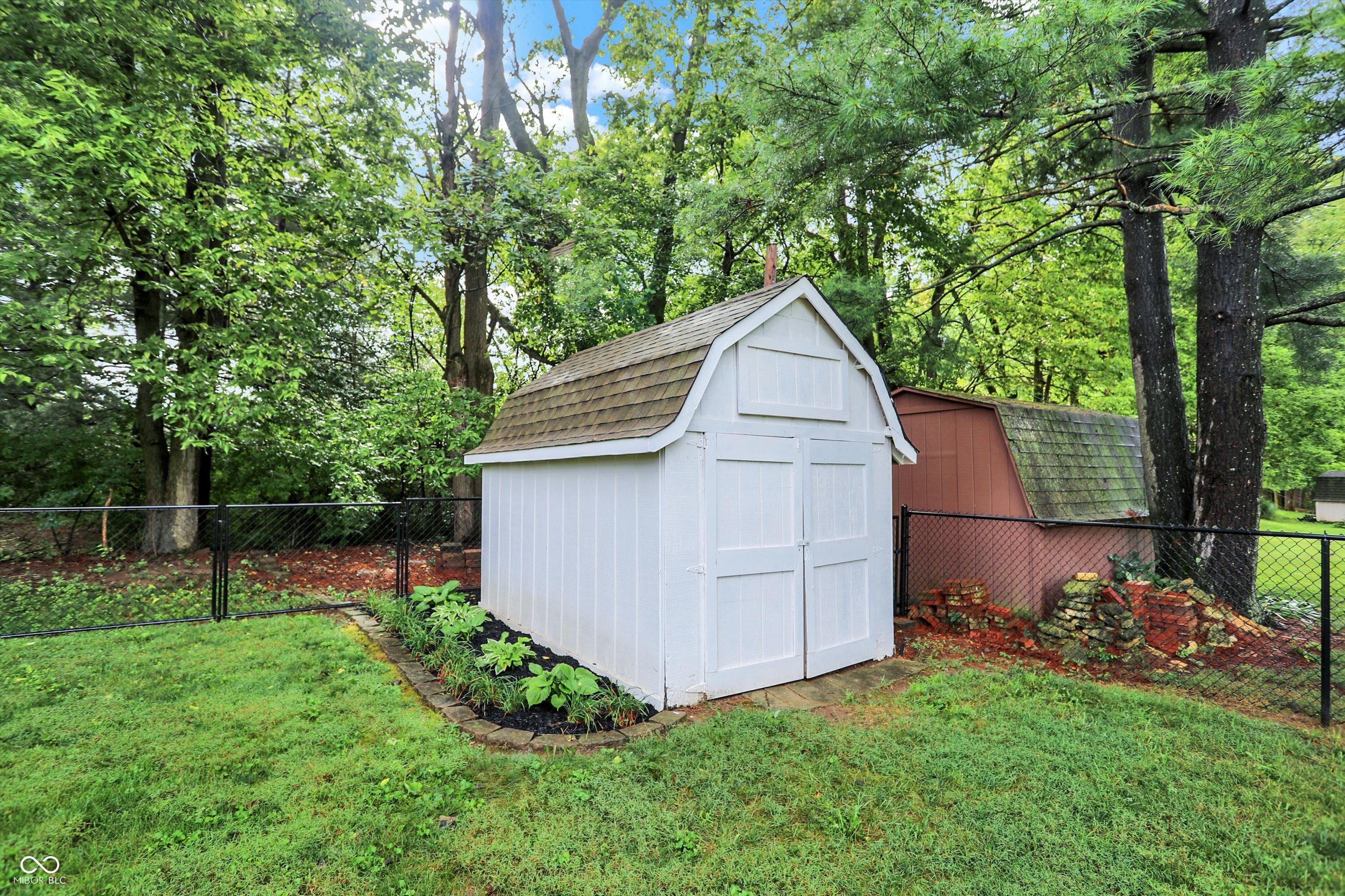 541 Shady Lane