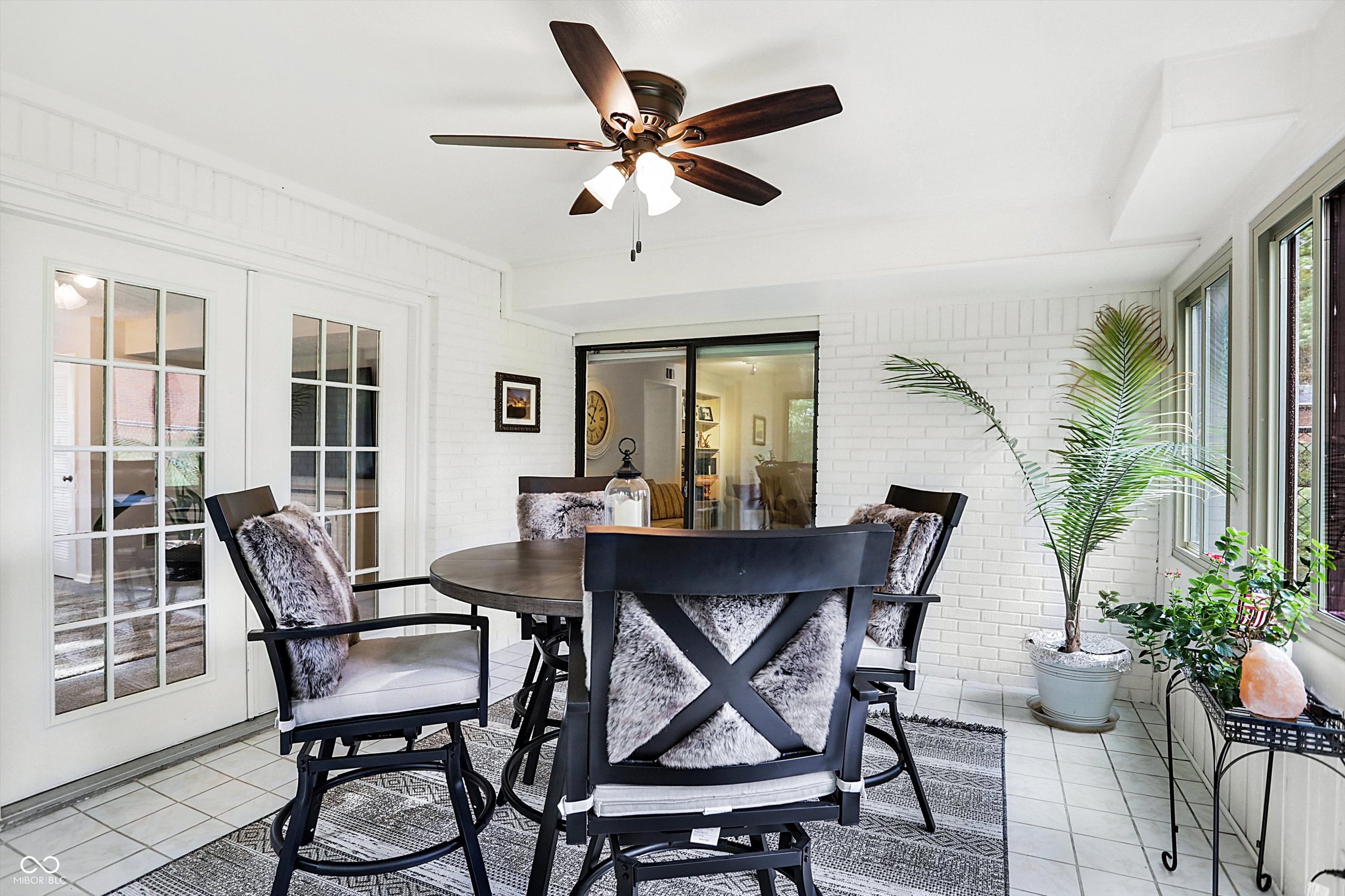 541 Shady Lane